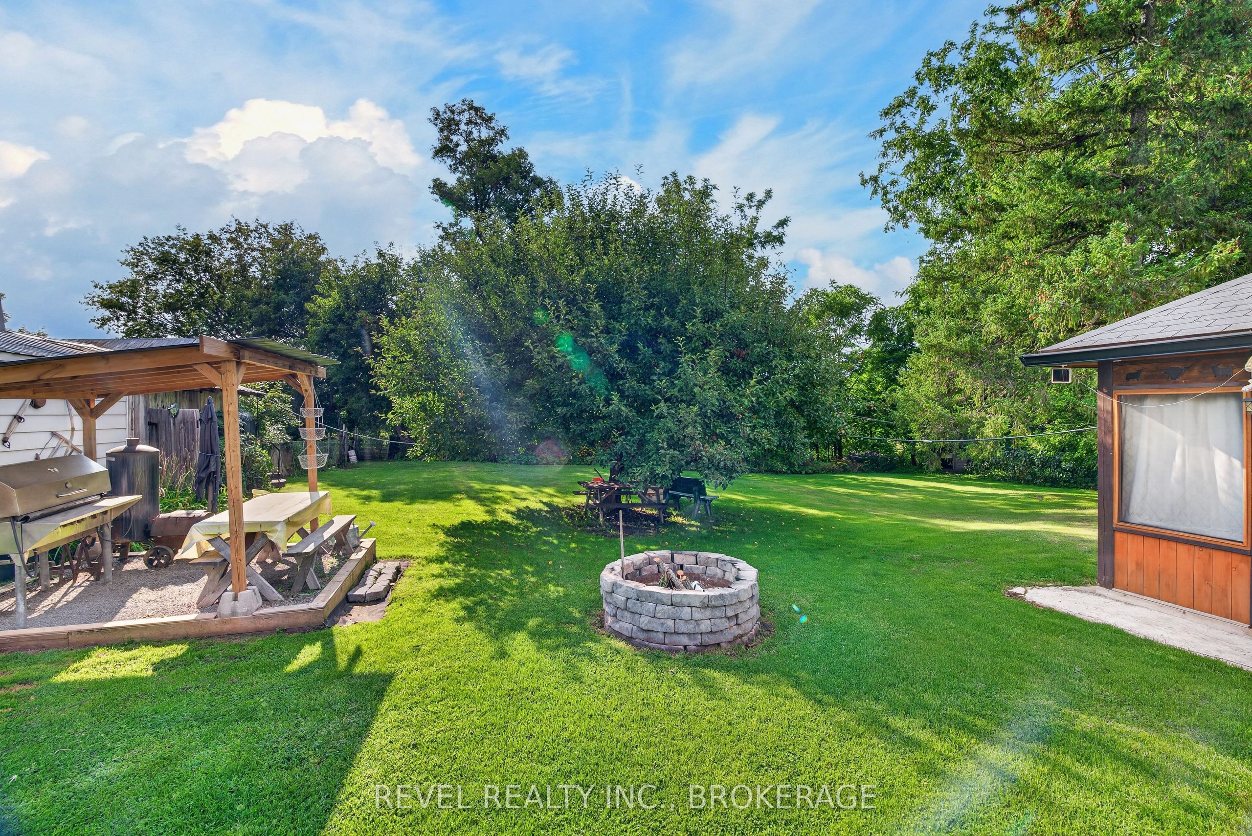 1905 Rutledge Road Property Photo 27