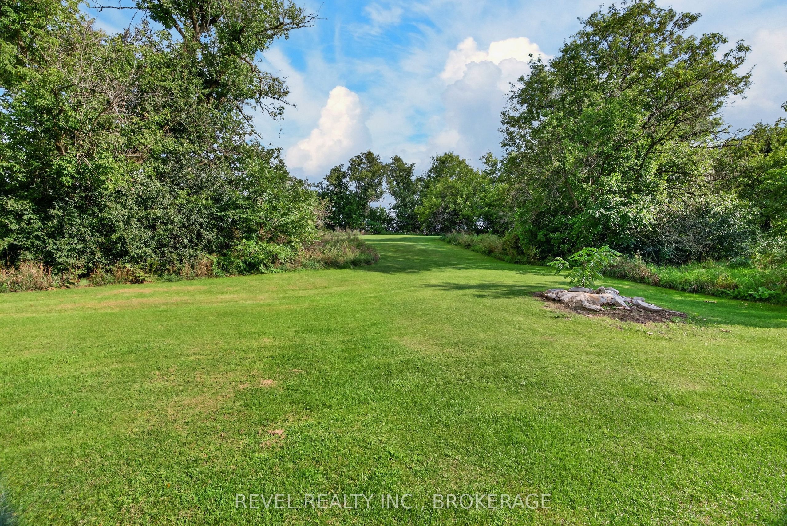1905 Rutledge Road Property Photo 28