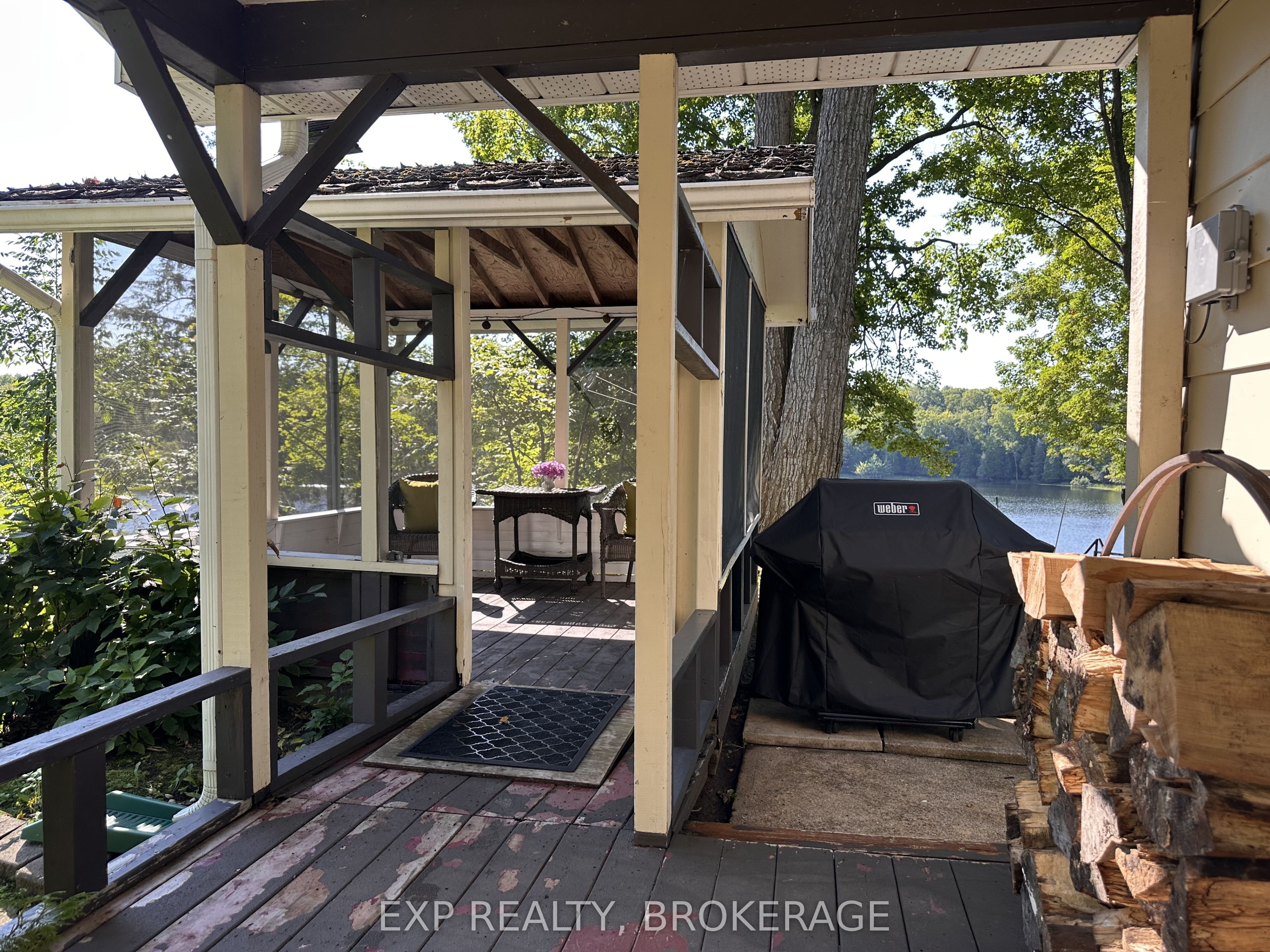 2107 Hambly Lane Property Photo 12