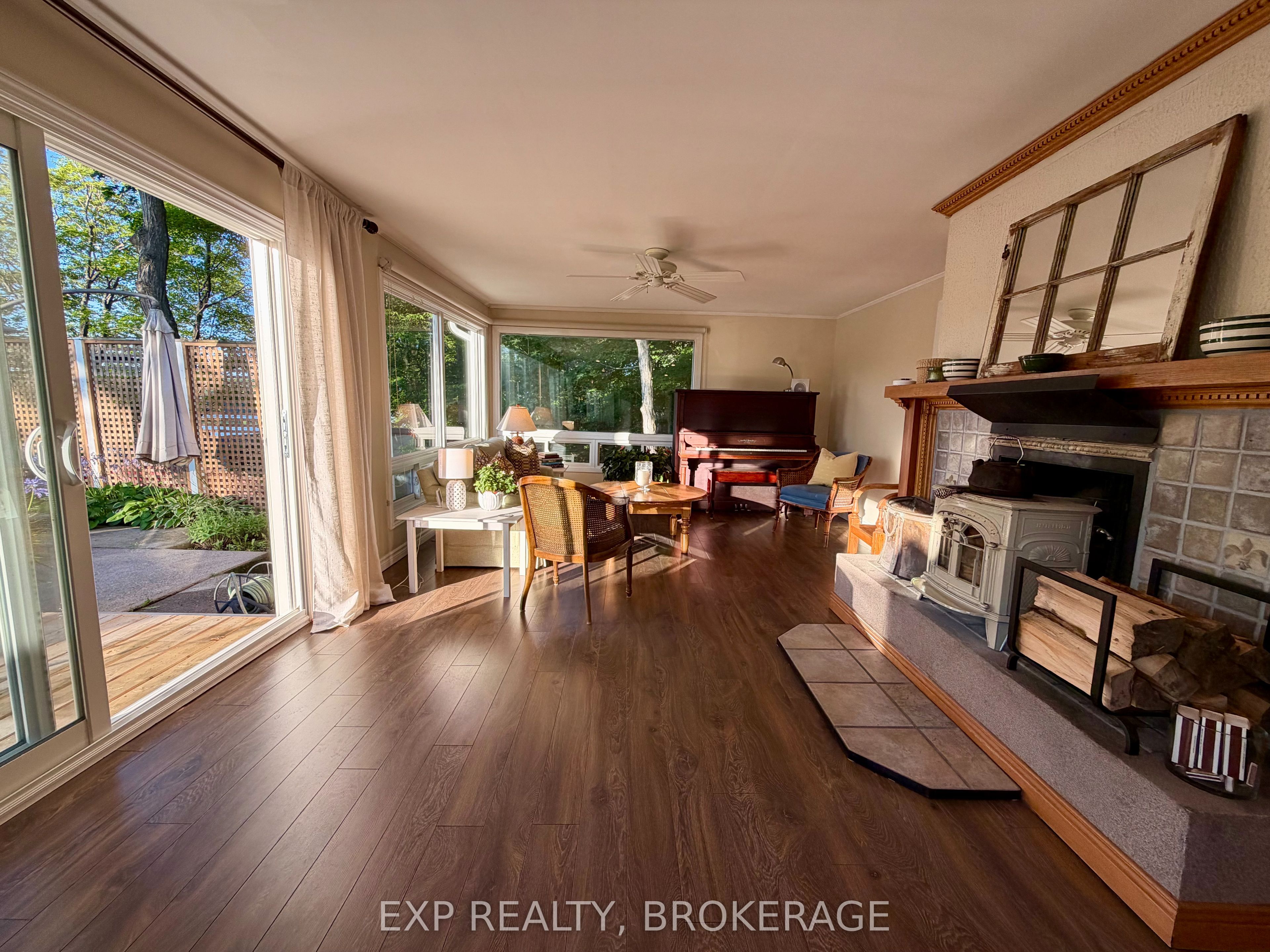 2107 Hambly Lane Property Photo 33