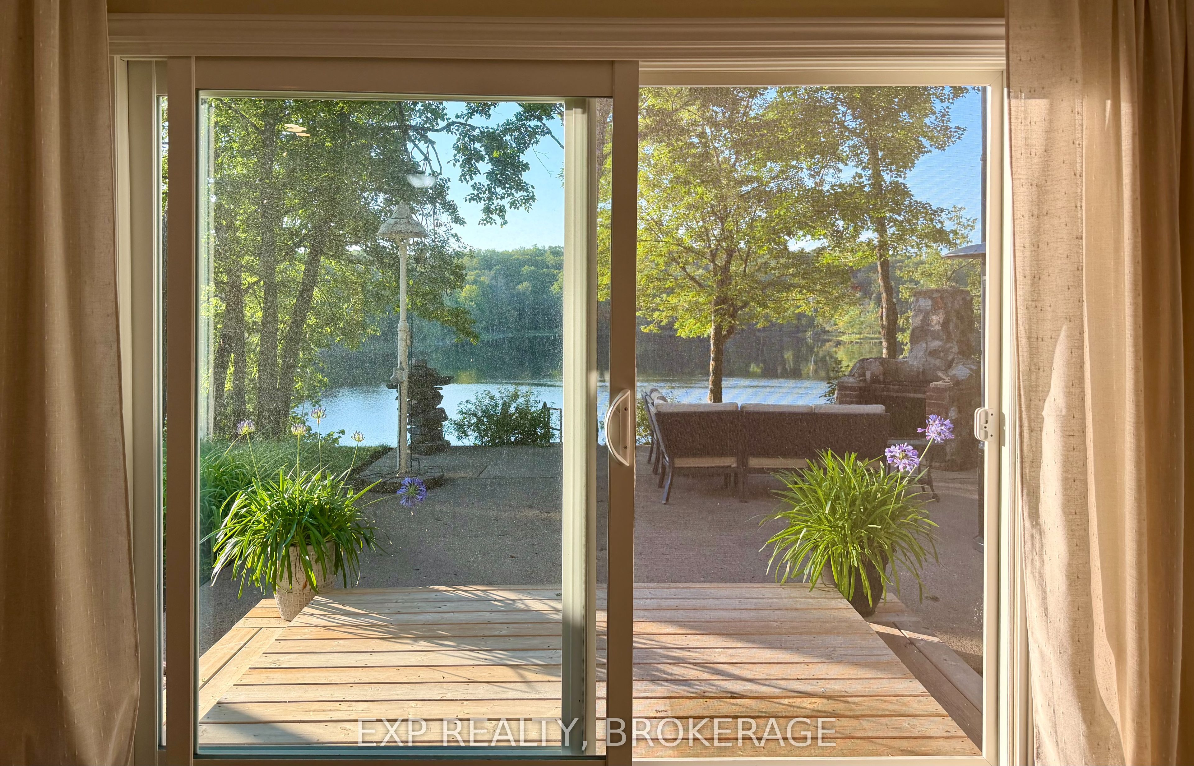 2107 Hambly Lane Property Photo 34