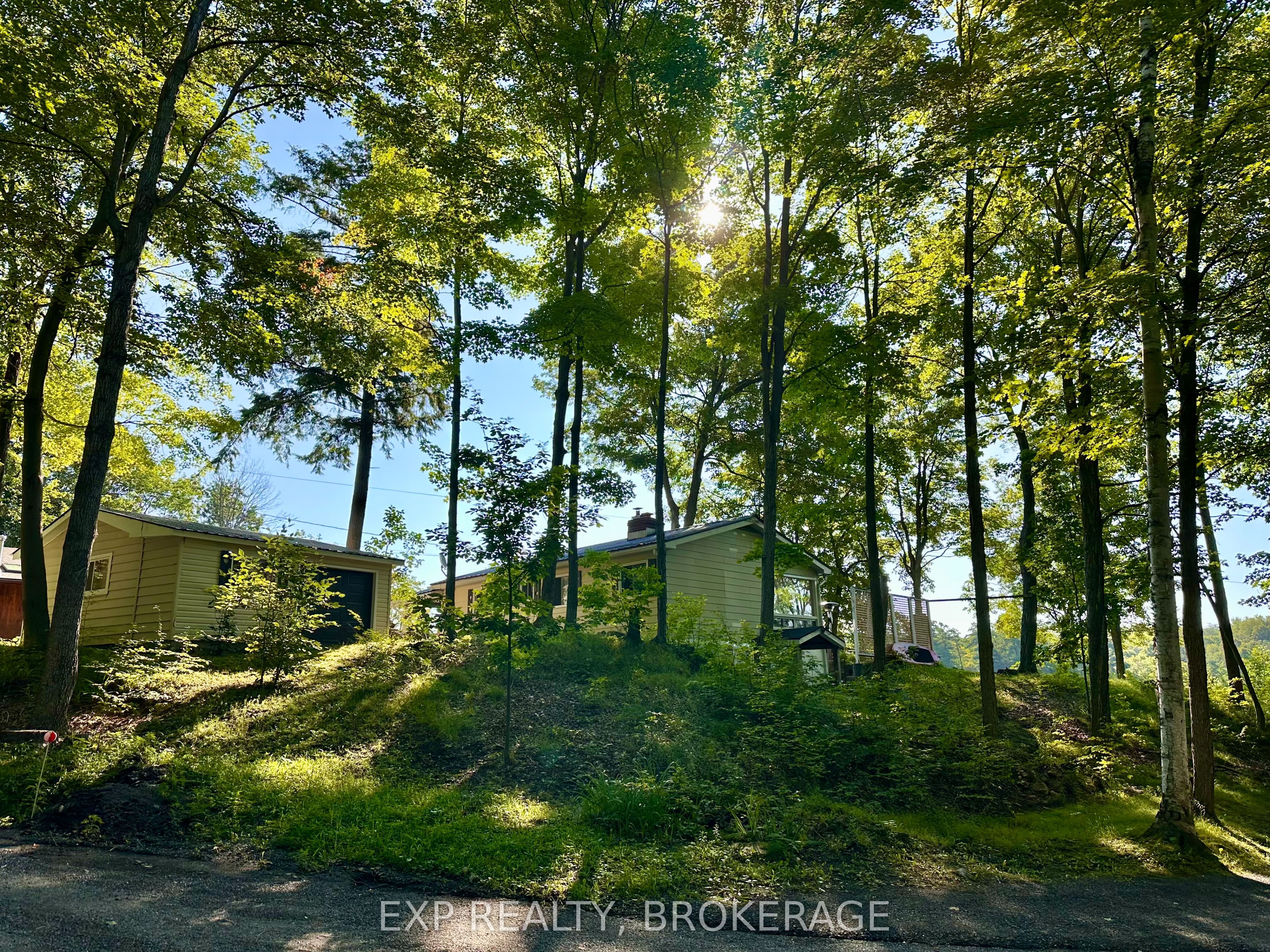2107 Hambly Lane Property Photo 48