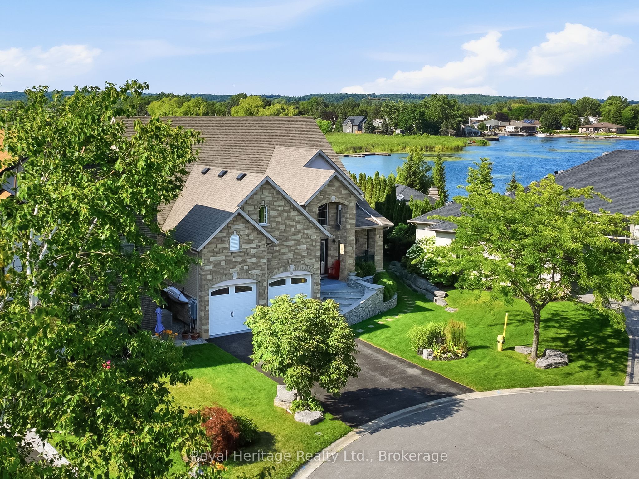 32 Edgewater Drive Property Photo 1
