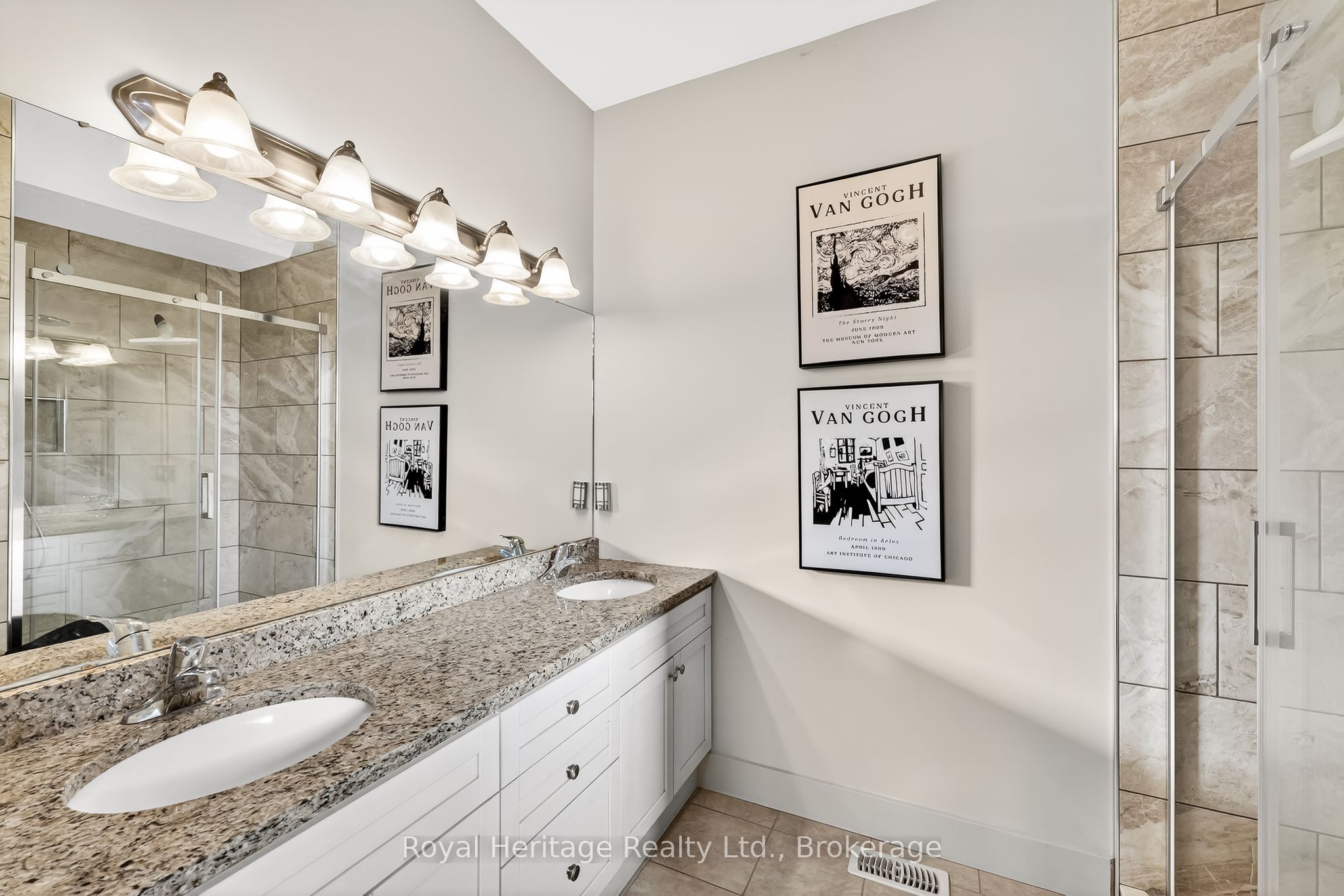 32 Edgewater Drive Property Photo 15