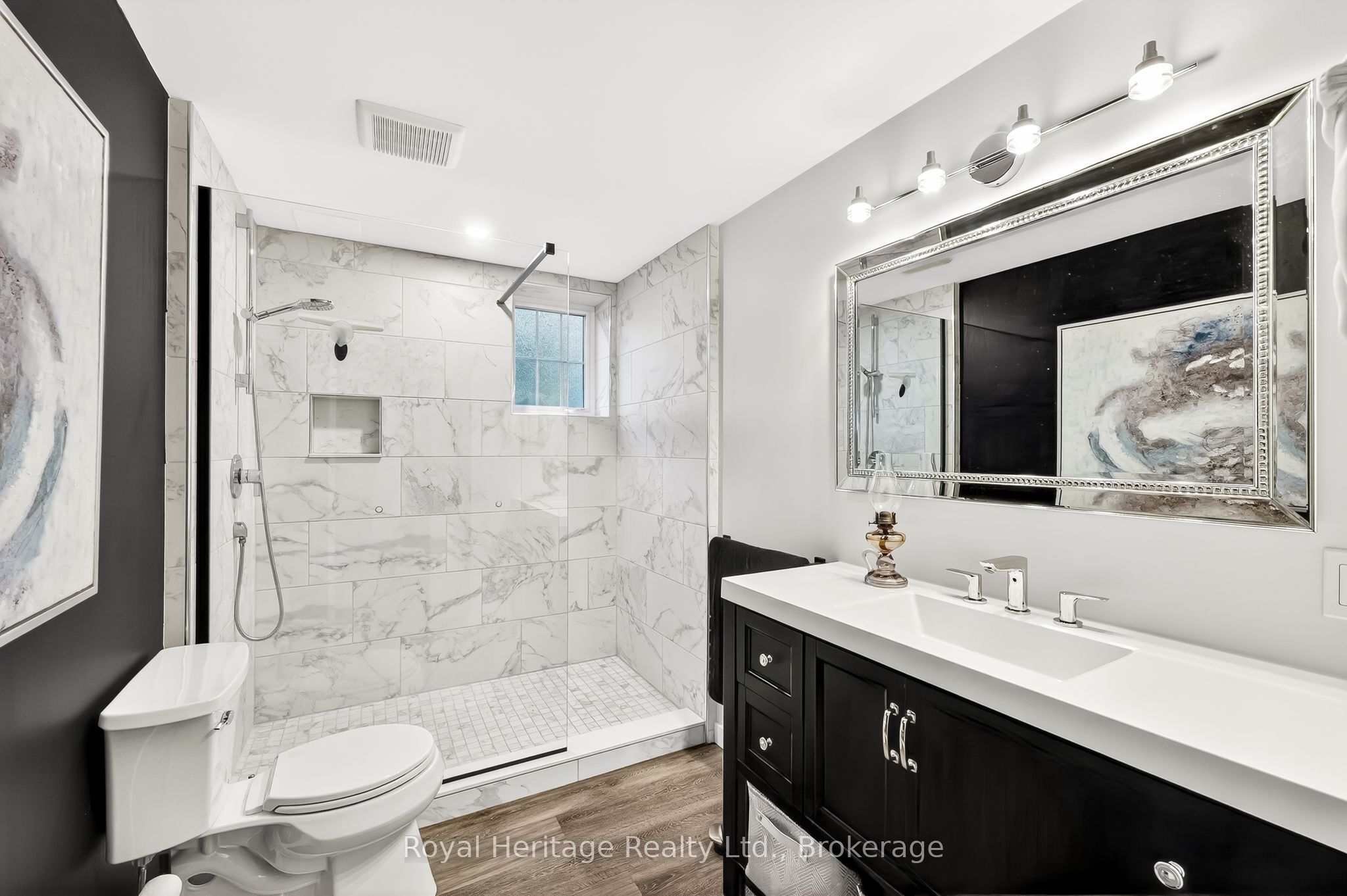 32 Edgewater Drive Property Photo 31