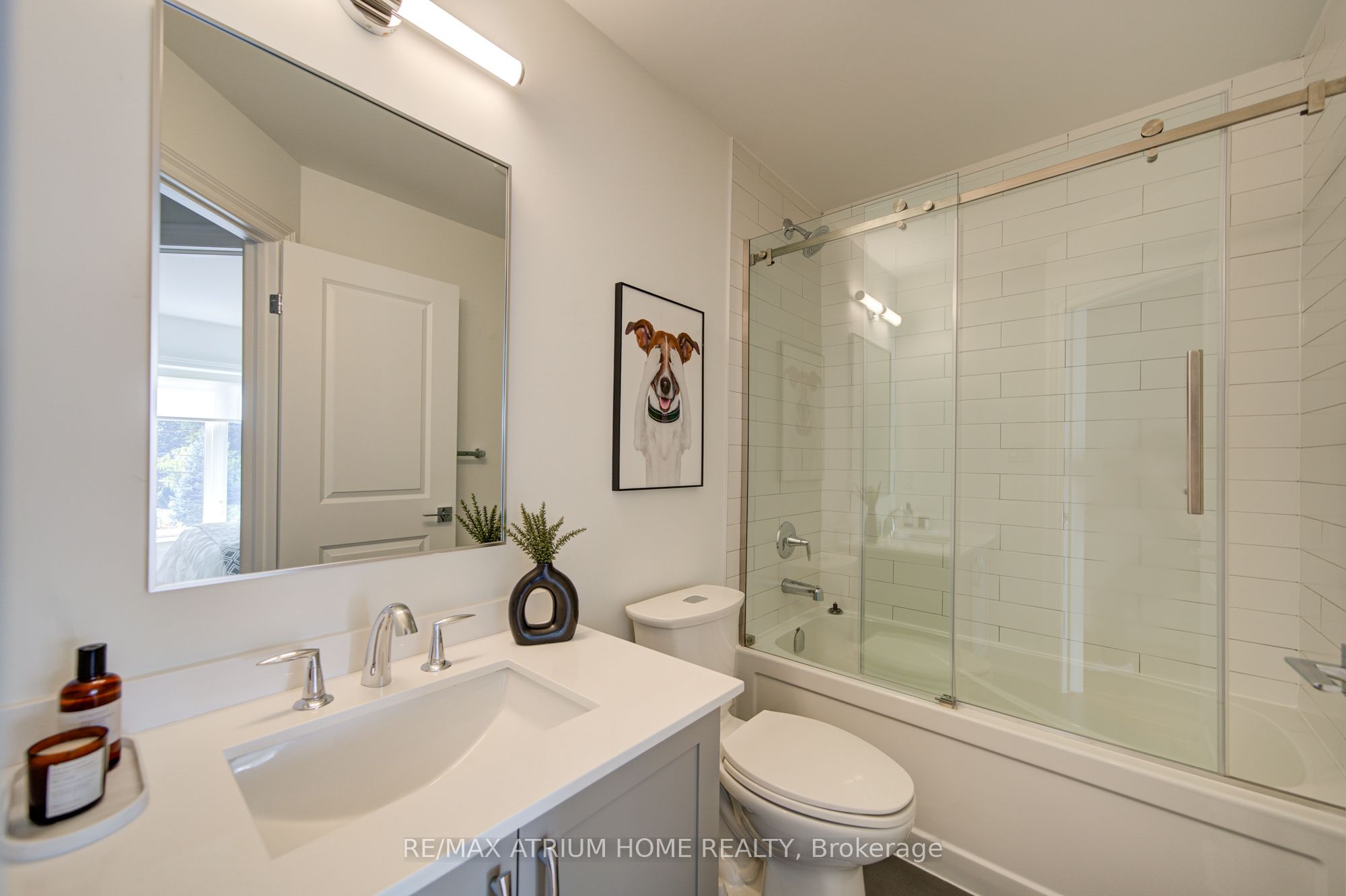 111 Wilson Street E 2 Property Photo 22