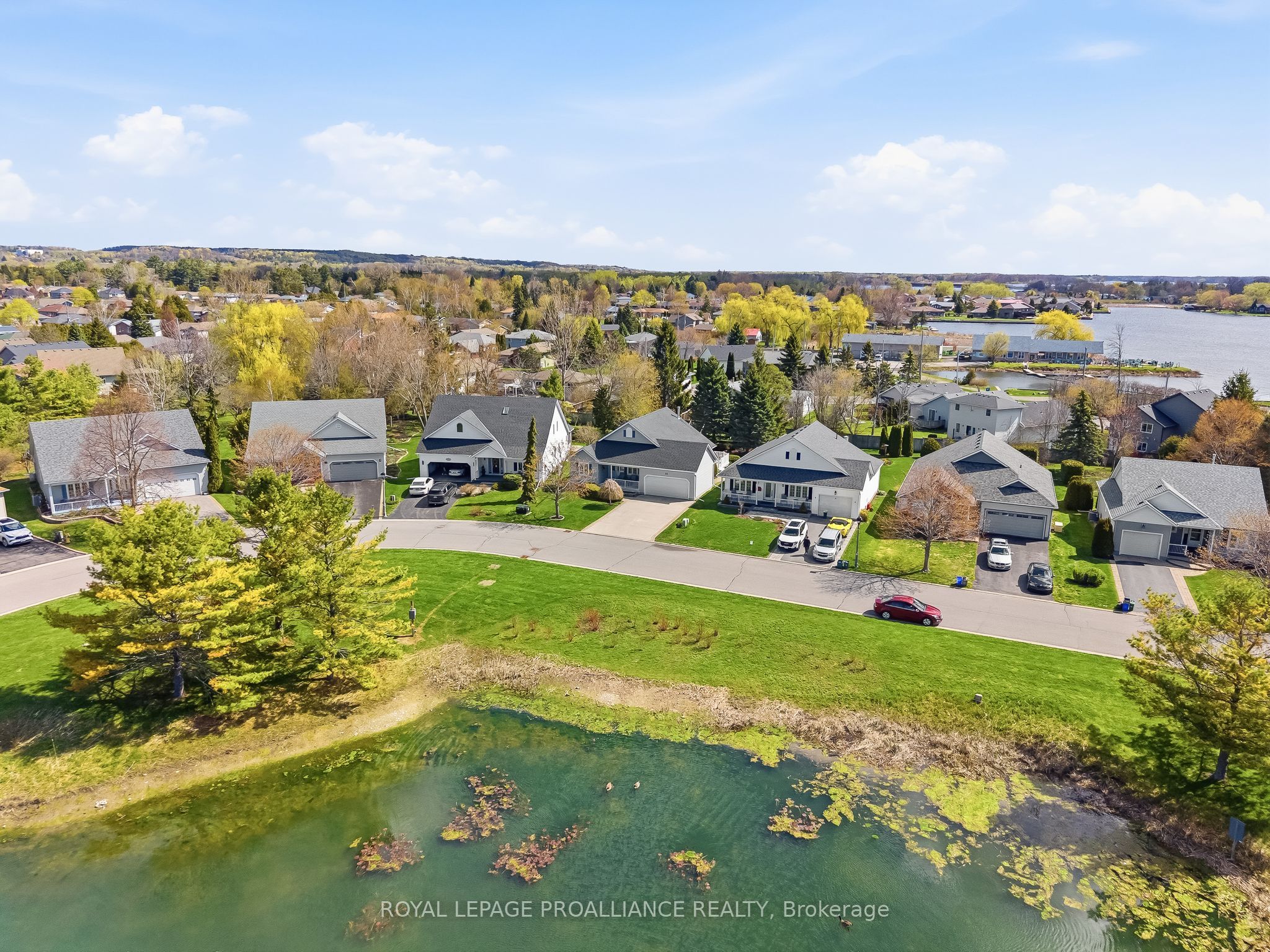 8 Sandpiper Way Property Photo 4