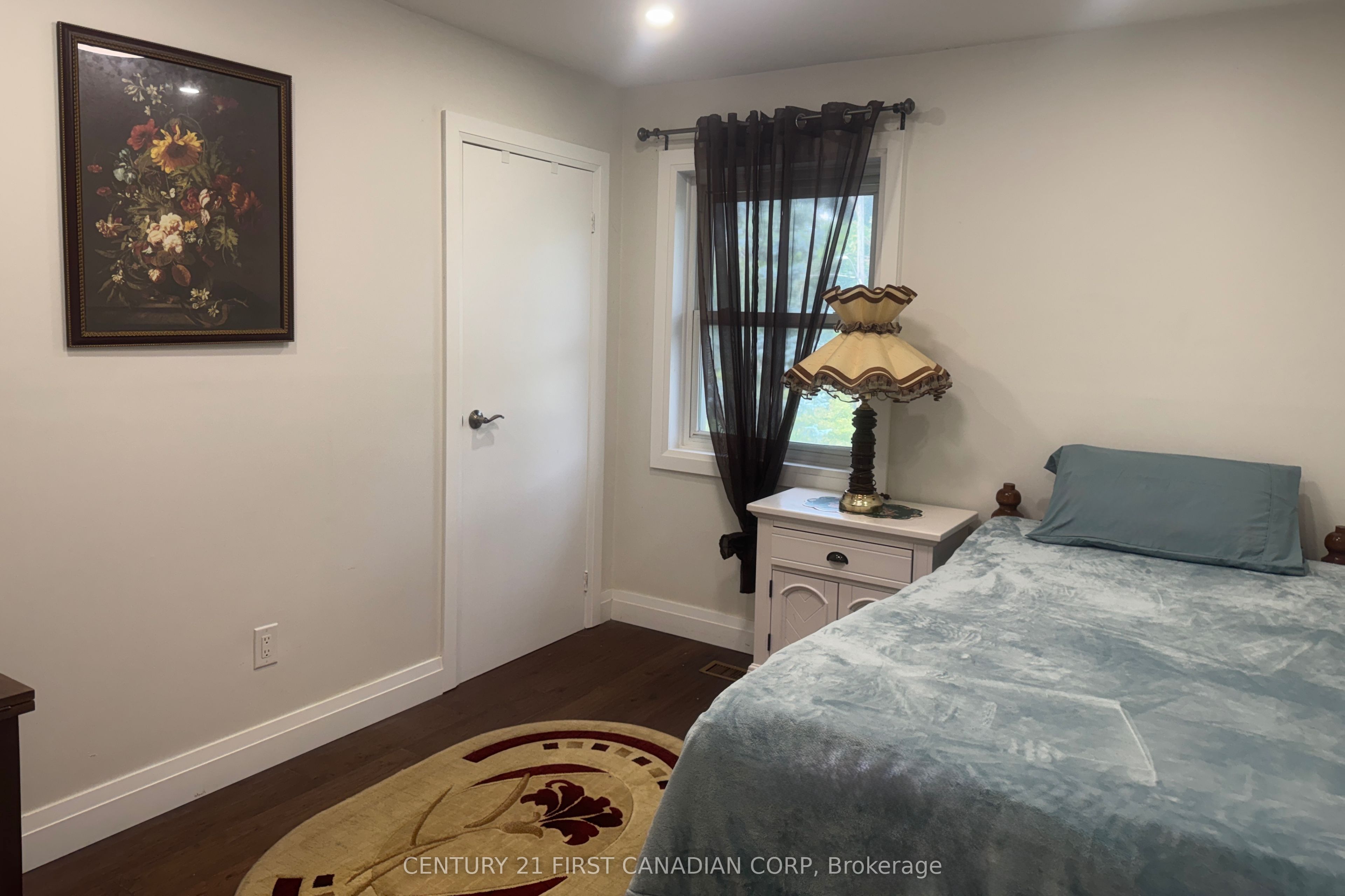 569 Cheapside Street Property Photo 9