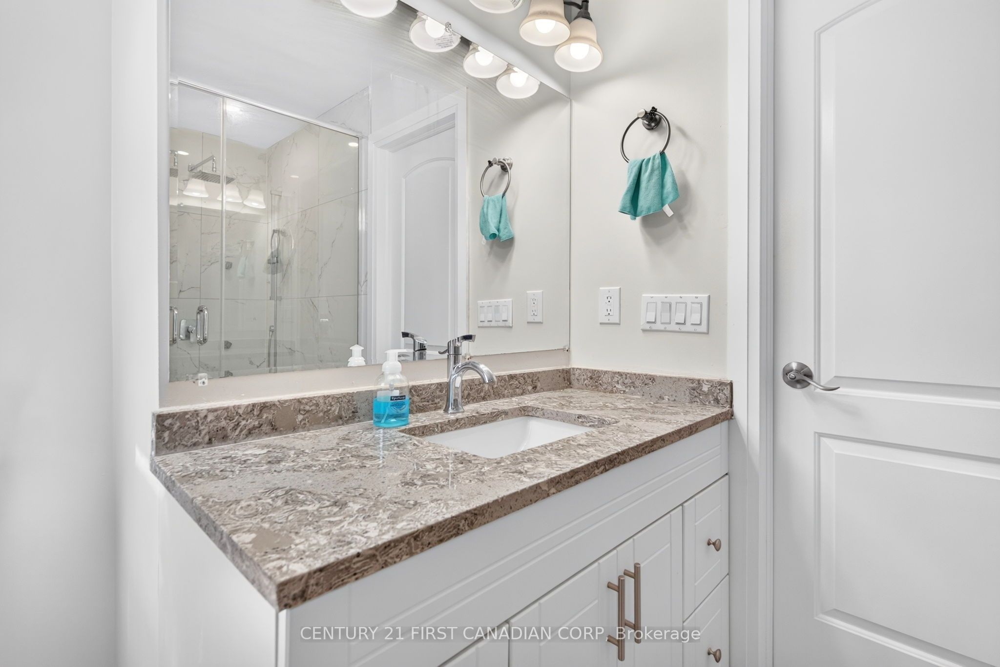 569 Cheapside Street Property Photo 14
