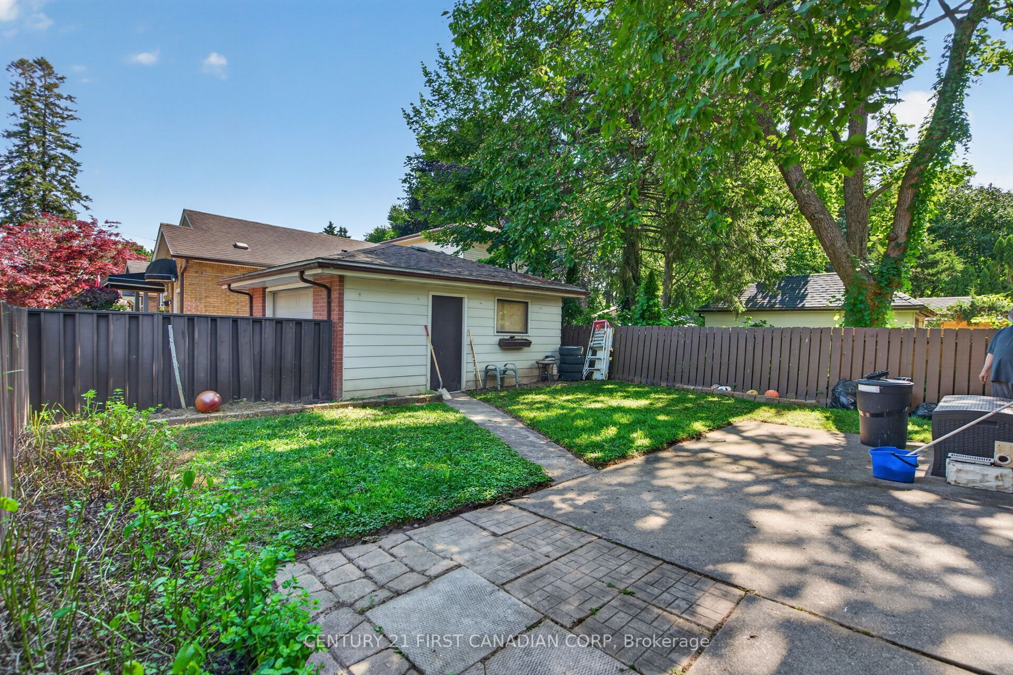 569 Cheapside Street Property Photo 31