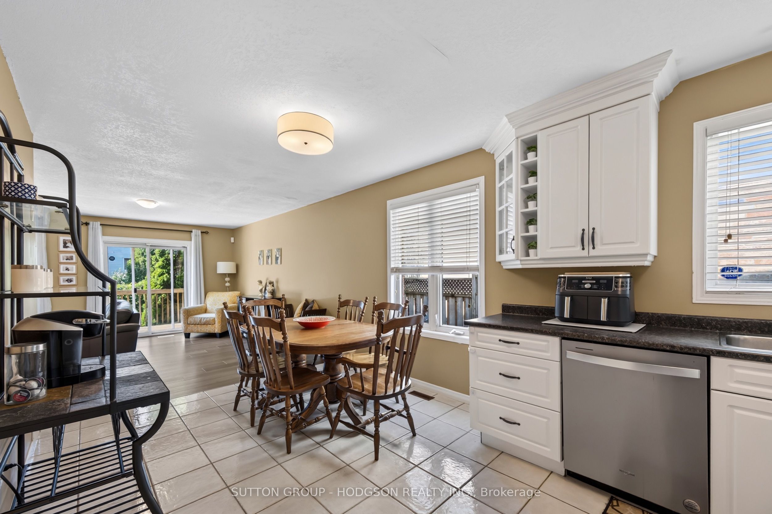 171 Emerald Road Property Photo 9