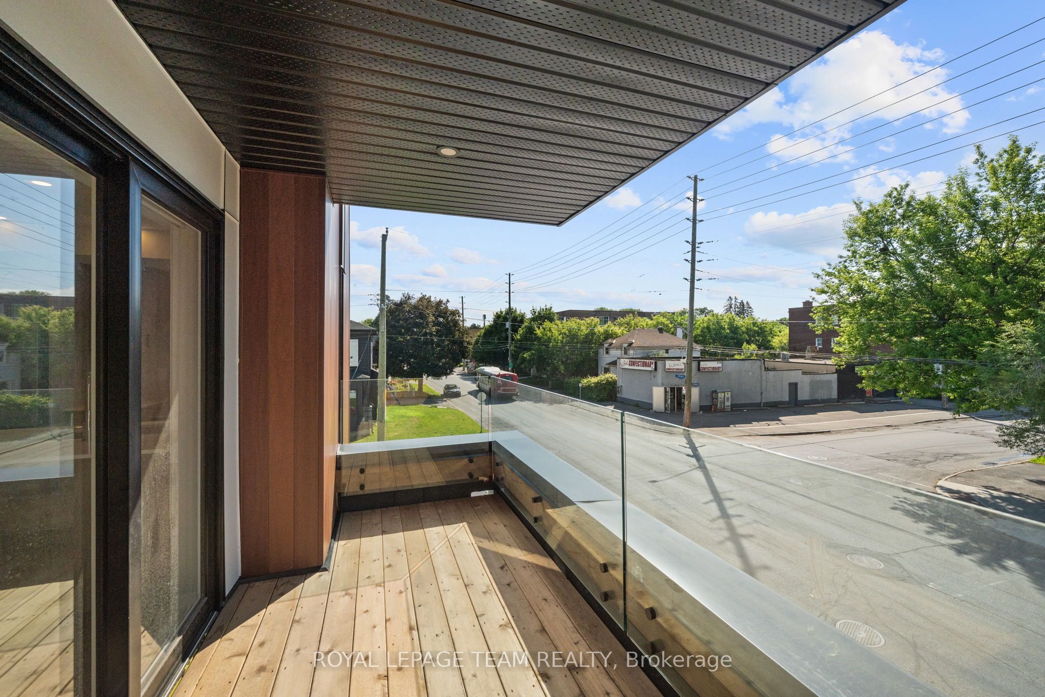 1231 Shillington Avenue Upper Property Photo 15