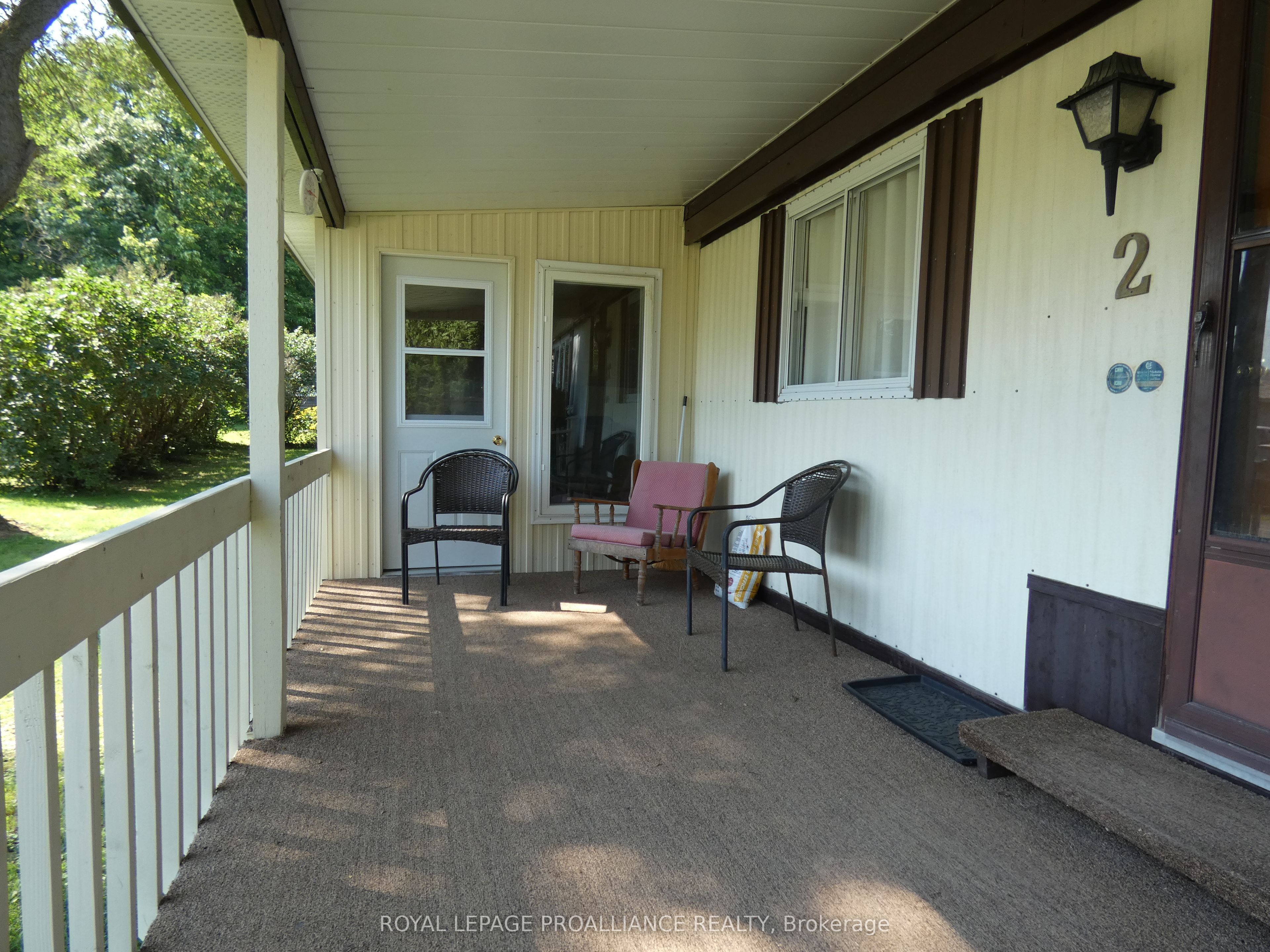 2-1645 County 42 Road Property Photo 5
