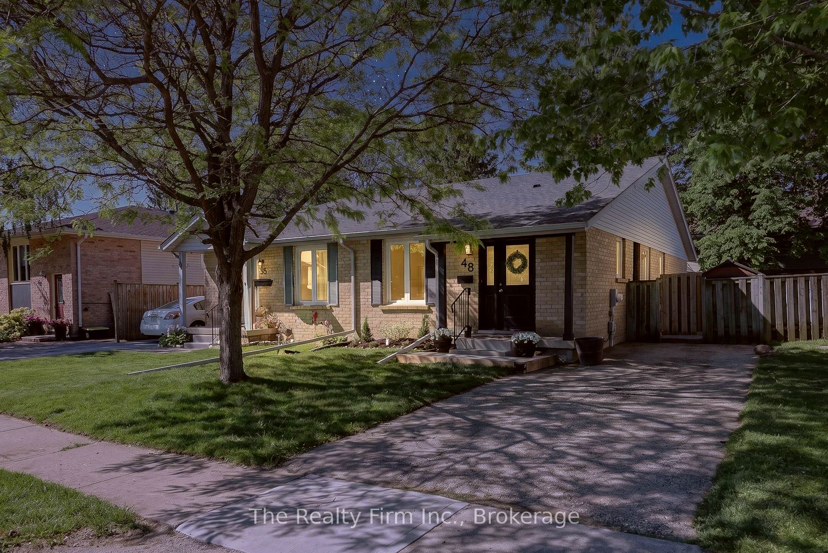 48 Naskapi Street Property Photo 2