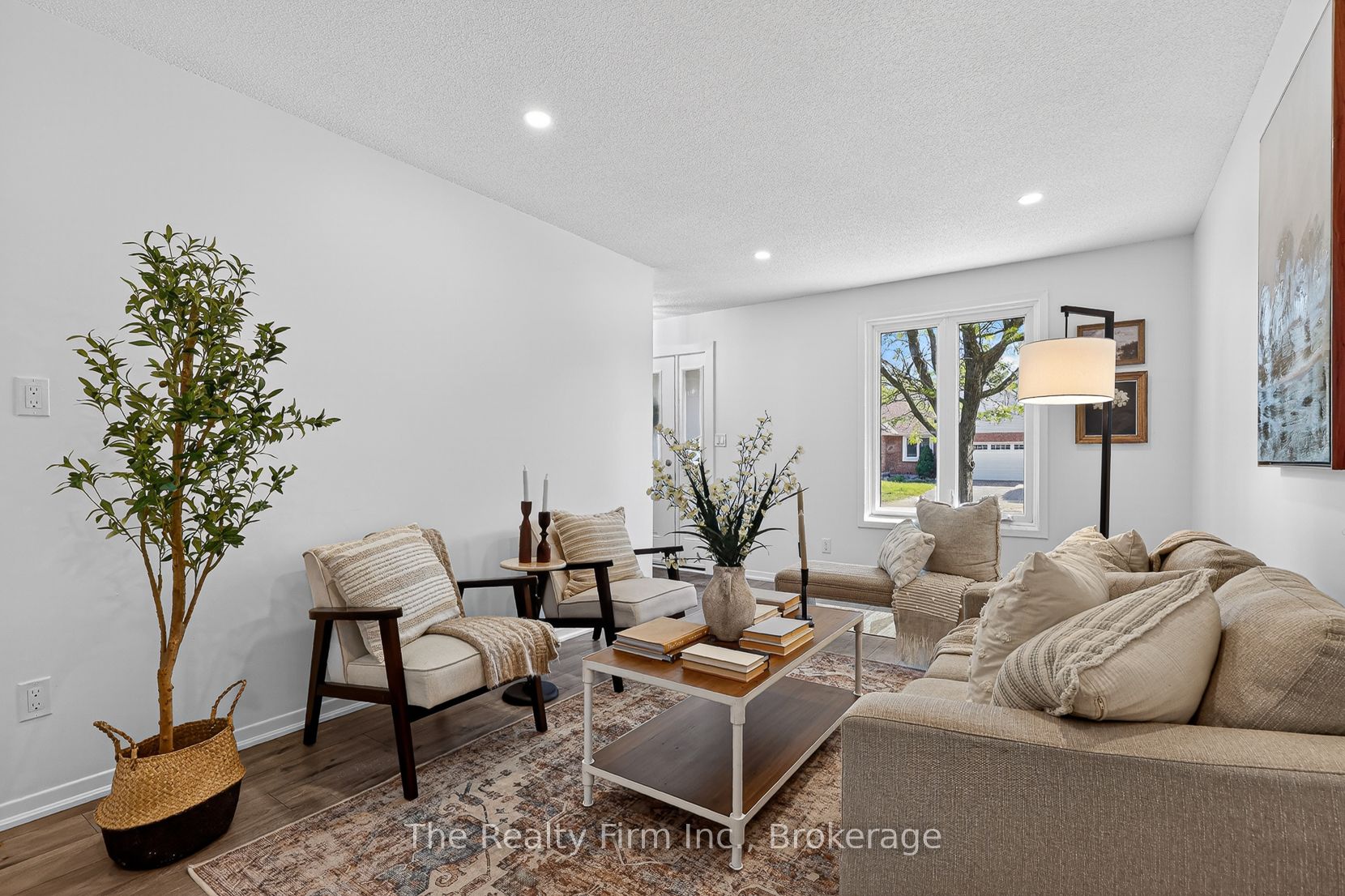 48 Naskapi Street Property Photo 5