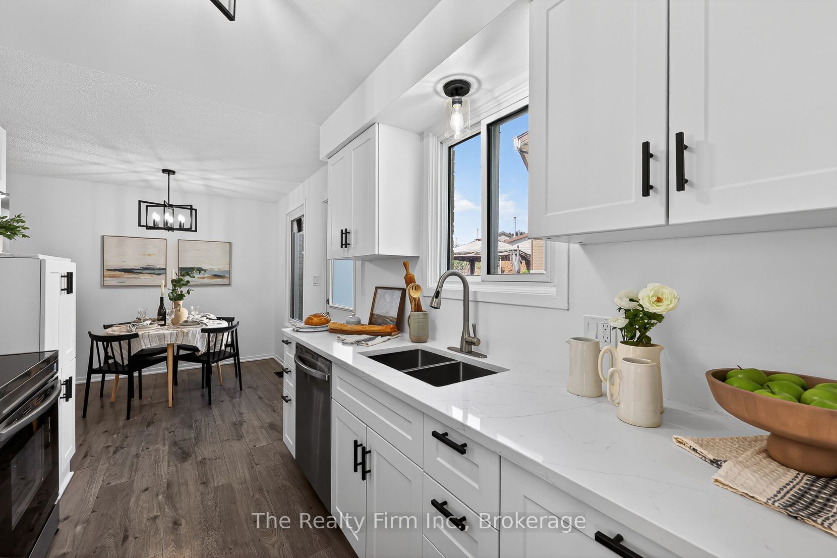 48 Naskapi Street Property Photo 8