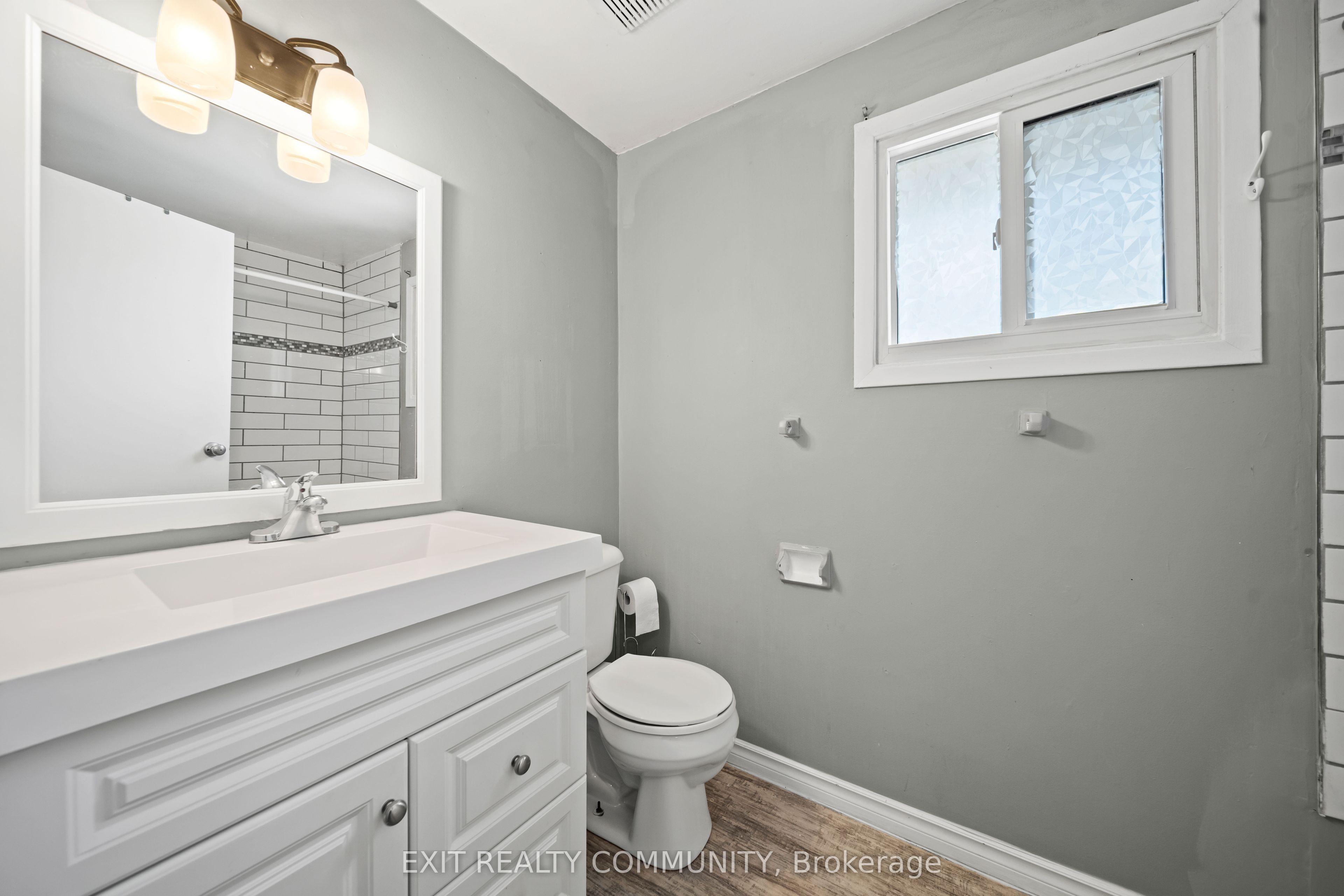 595 Third Street 32 Property Photo 11