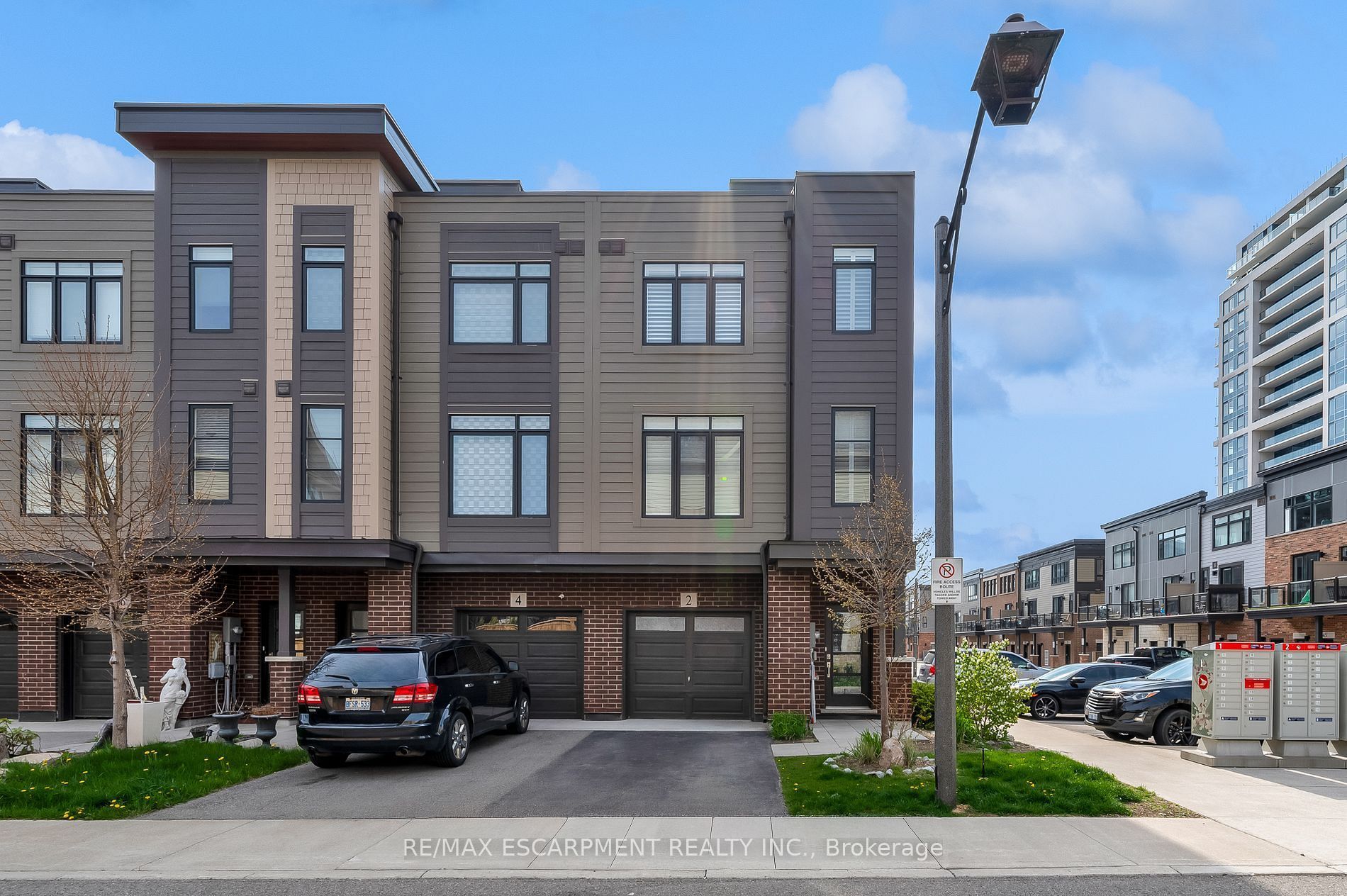 2 Waterview Lane Property Photo 1