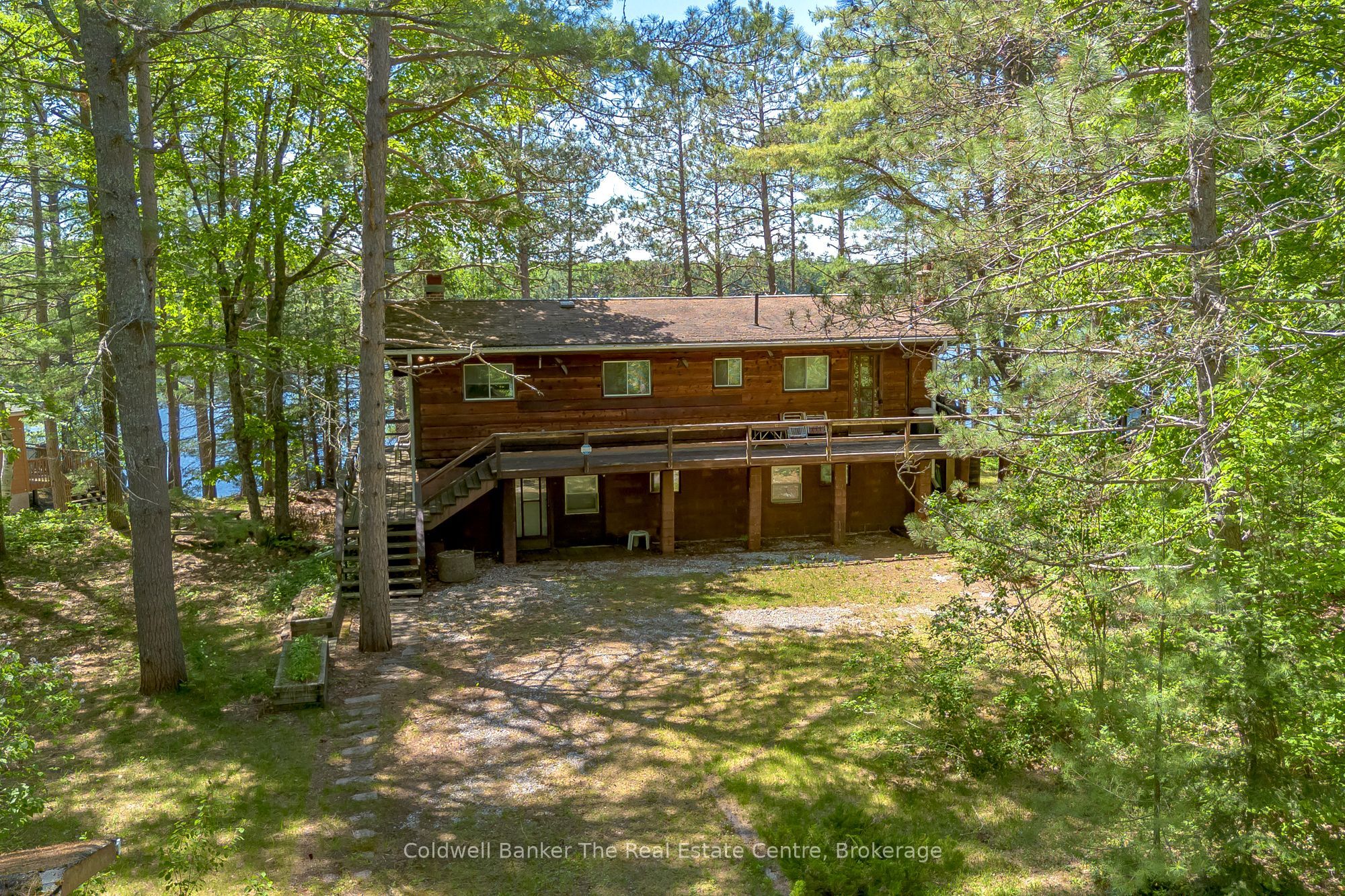 1077 Misty Lane Property Photo 2