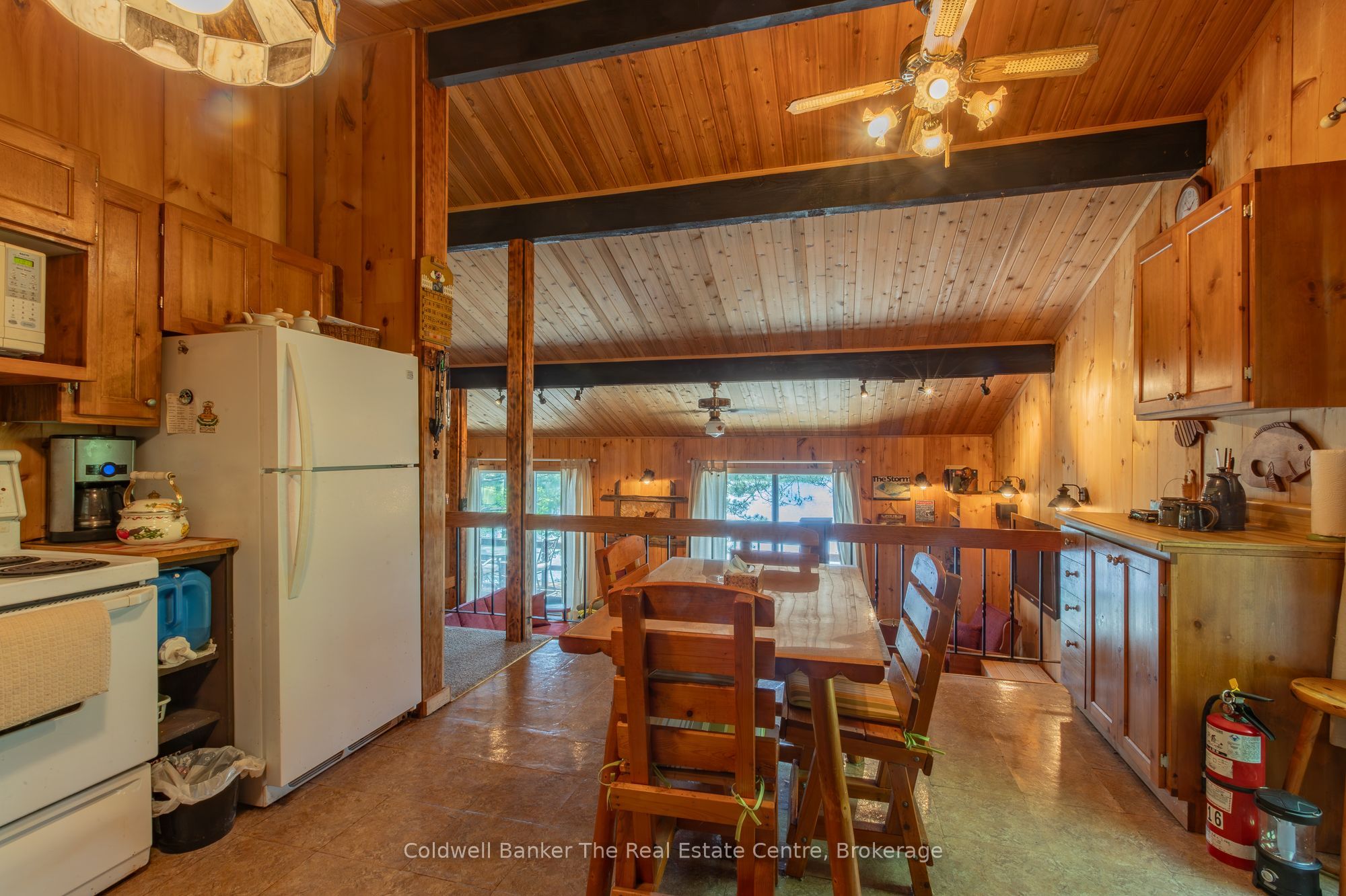 1077 Misty Lane Property Photo 6