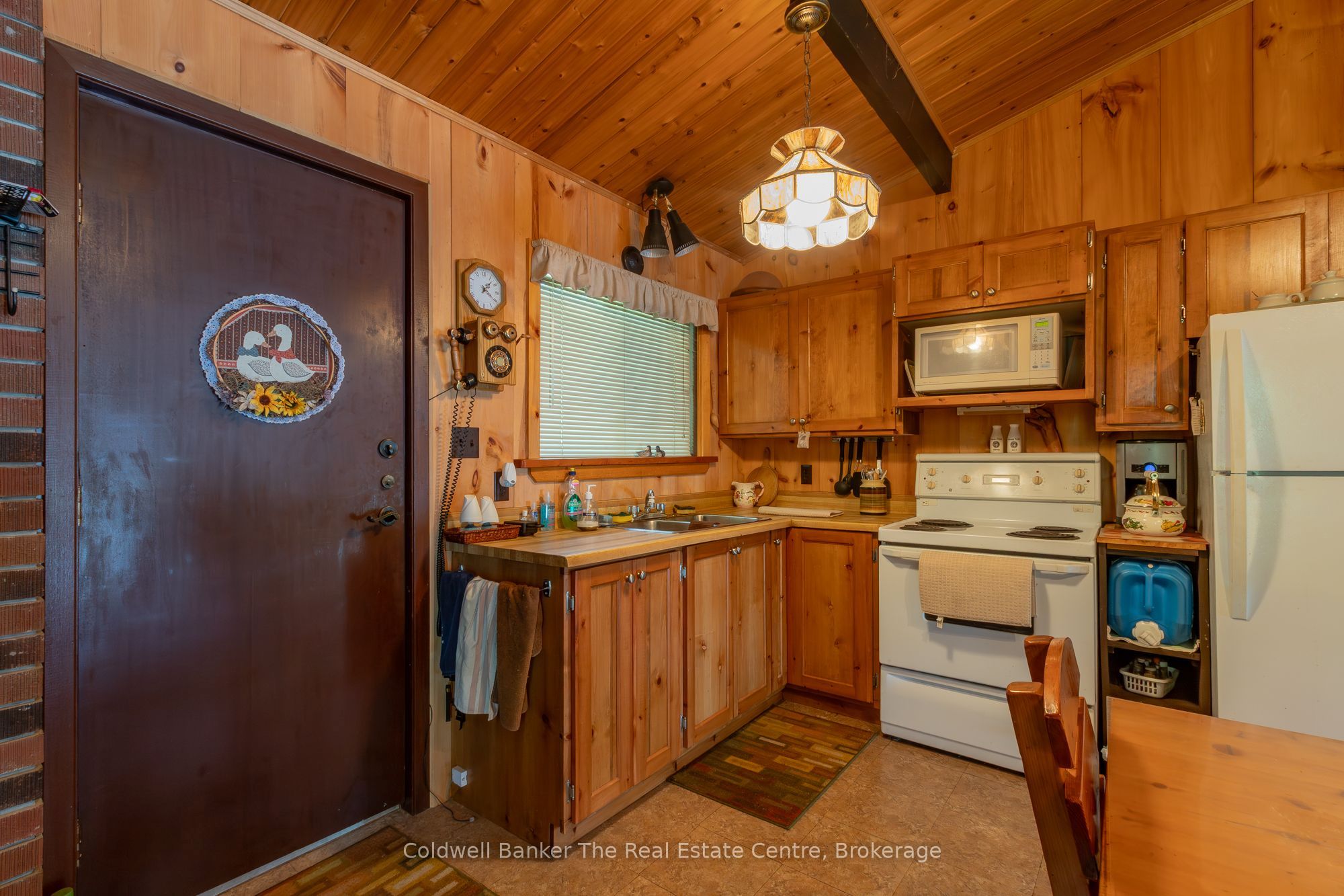 1077 Misty Lane Property Photo 7