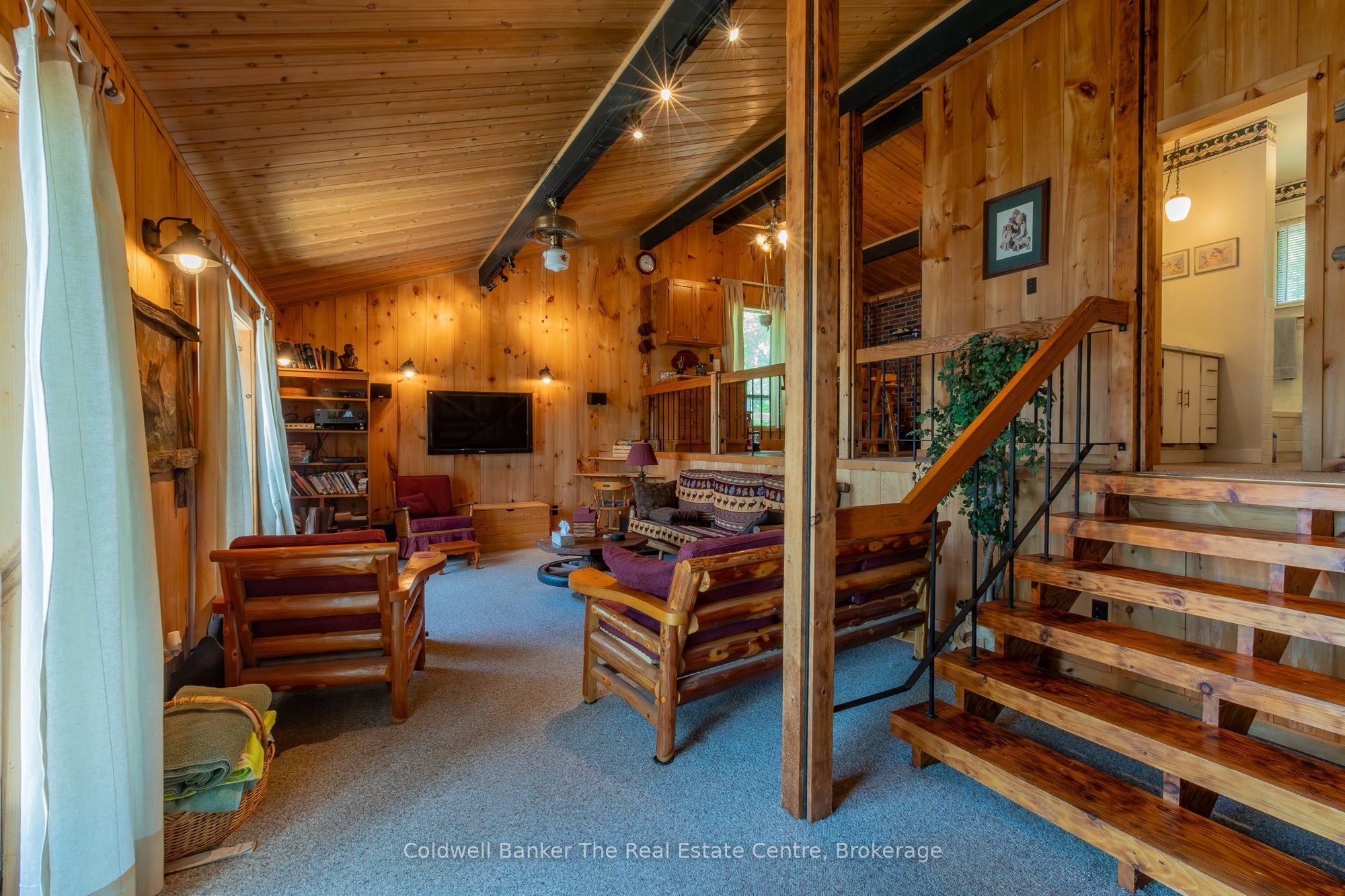 1077 Misty Lane Property Photo 17