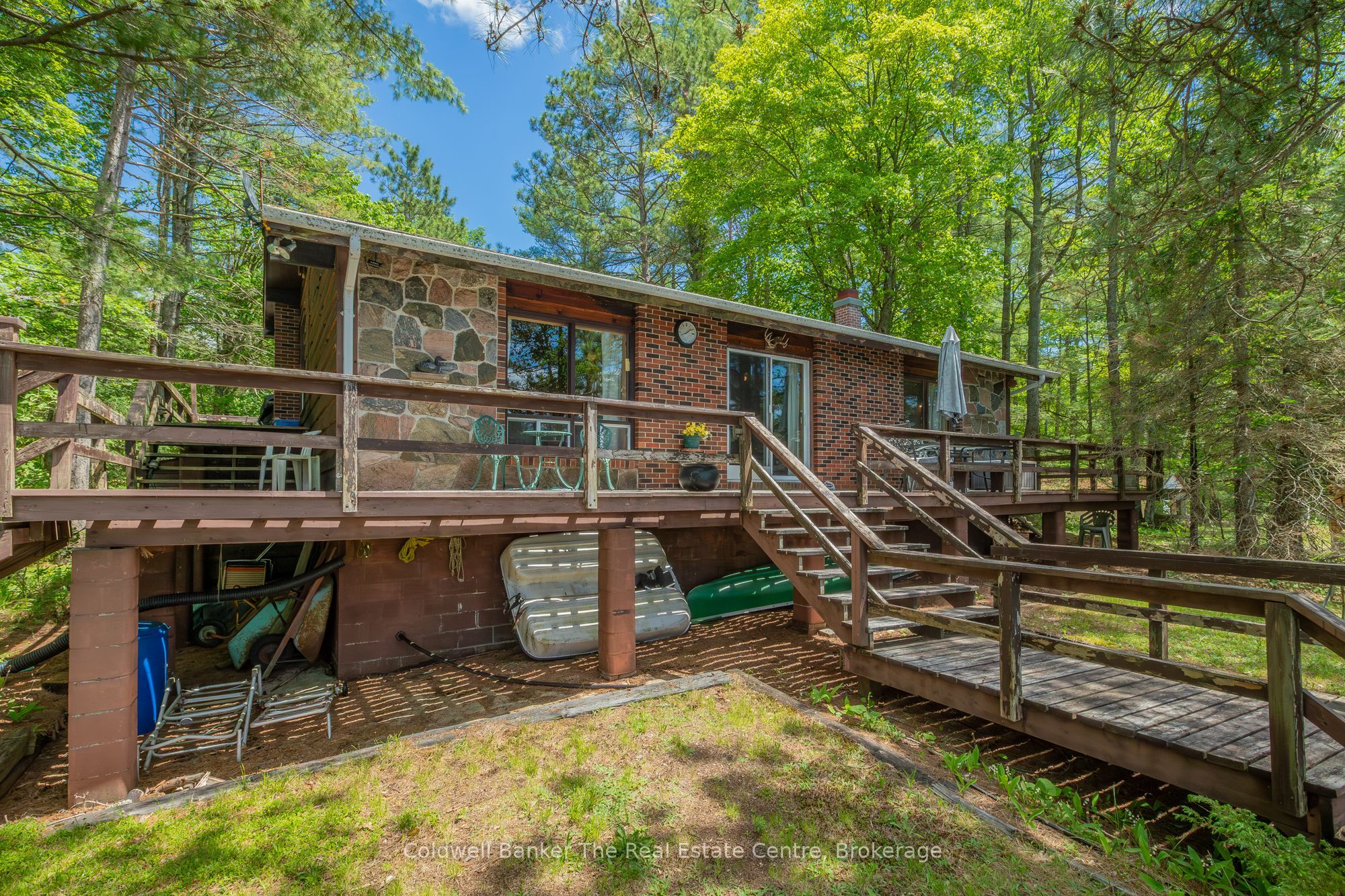 1077 Misty Lane Property Photo 32
