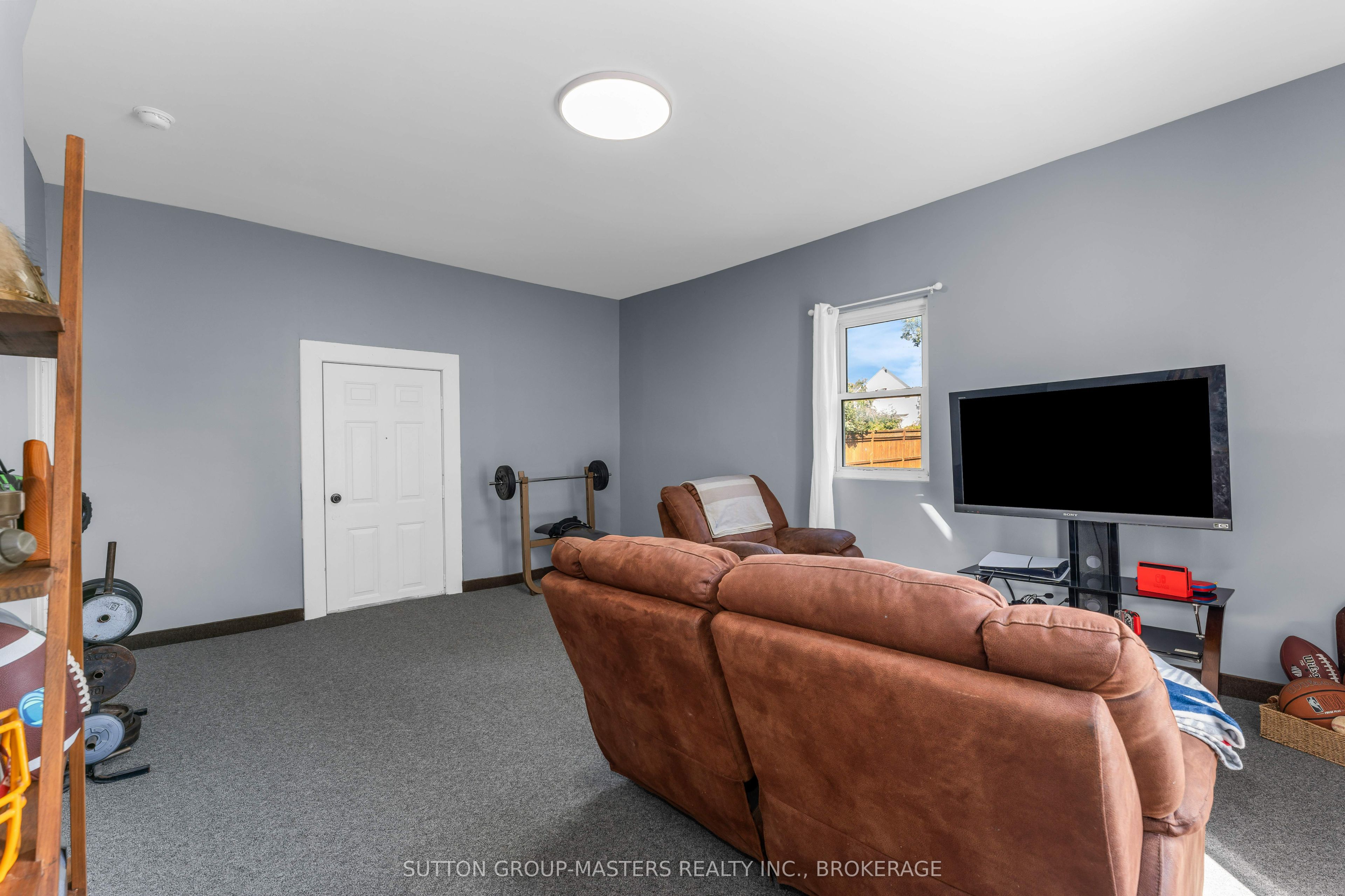 14 Wiltse Street E Property Photo 20