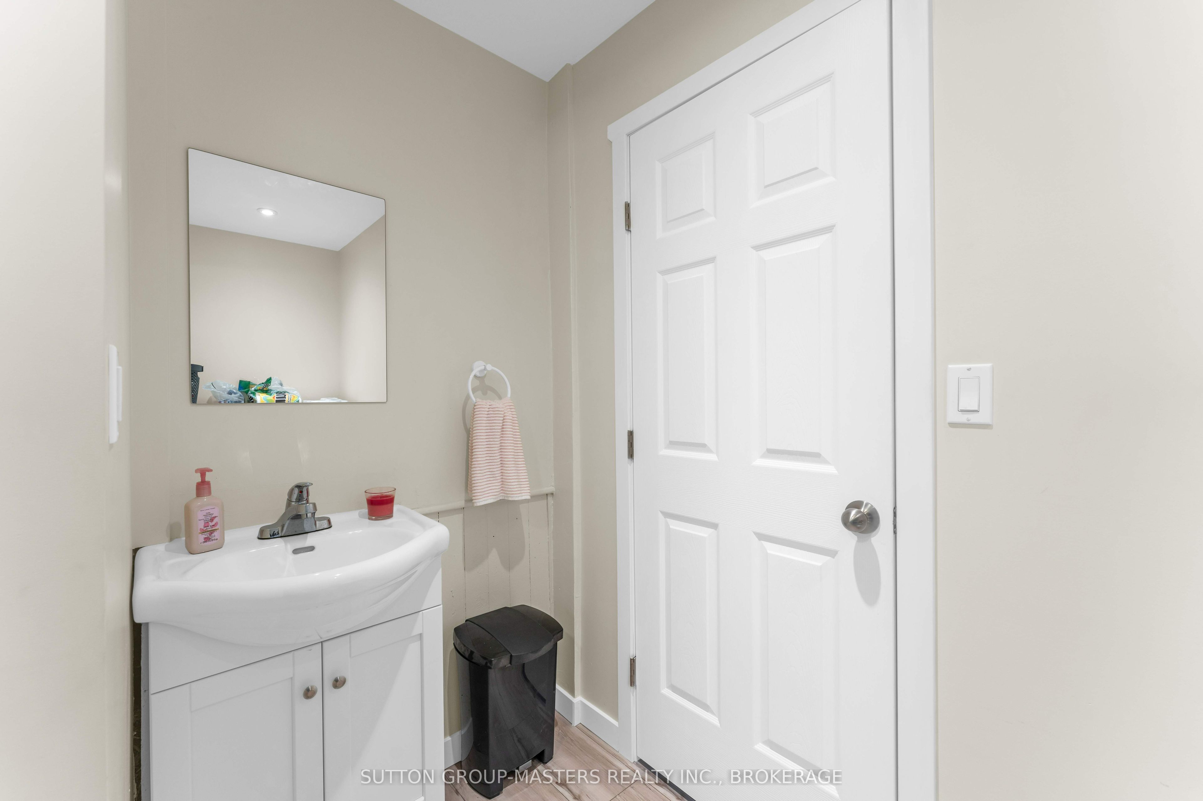 14 Wiltse Street E Property Photo 22
