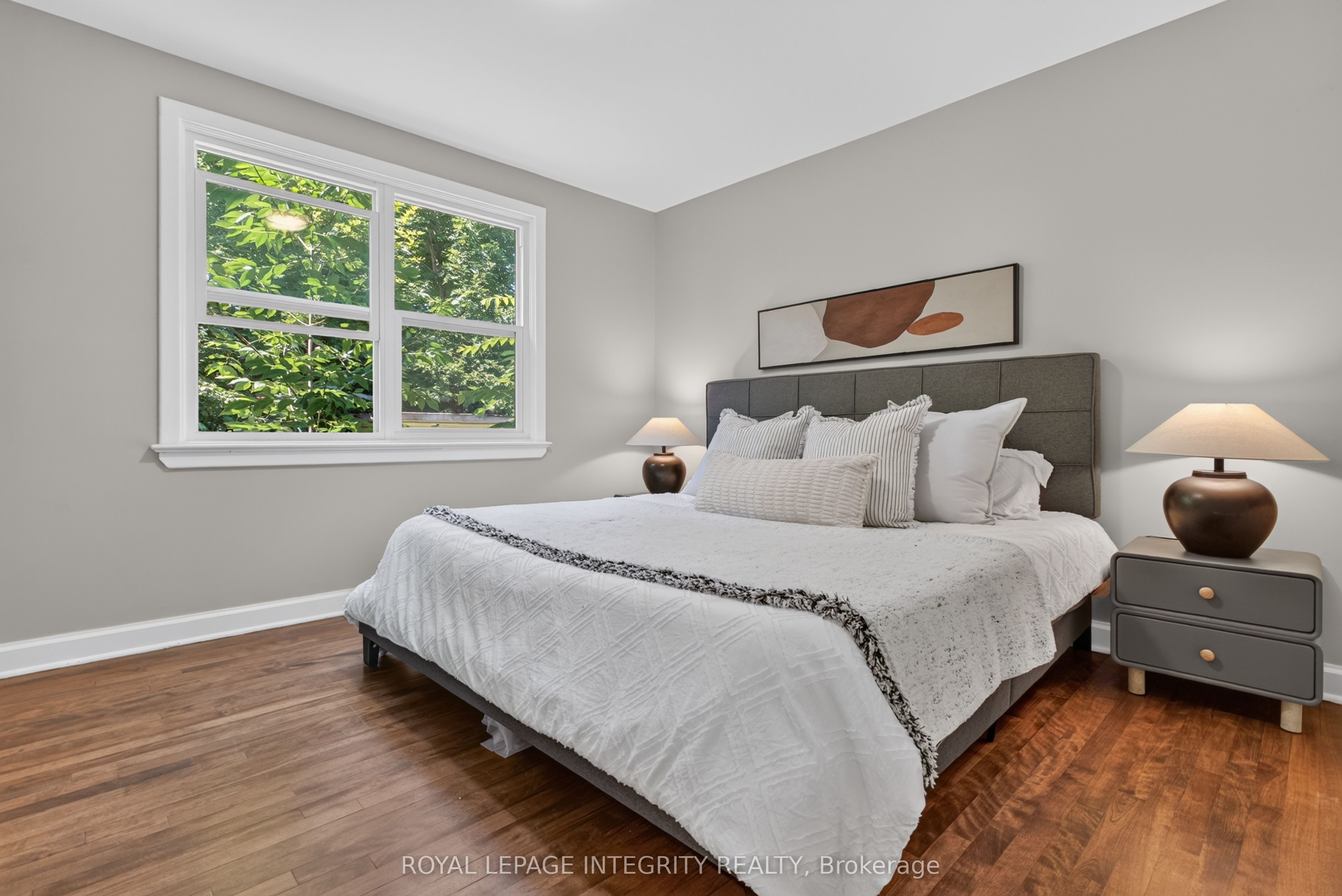 228 Woodroffe Avenue Property Photo 11