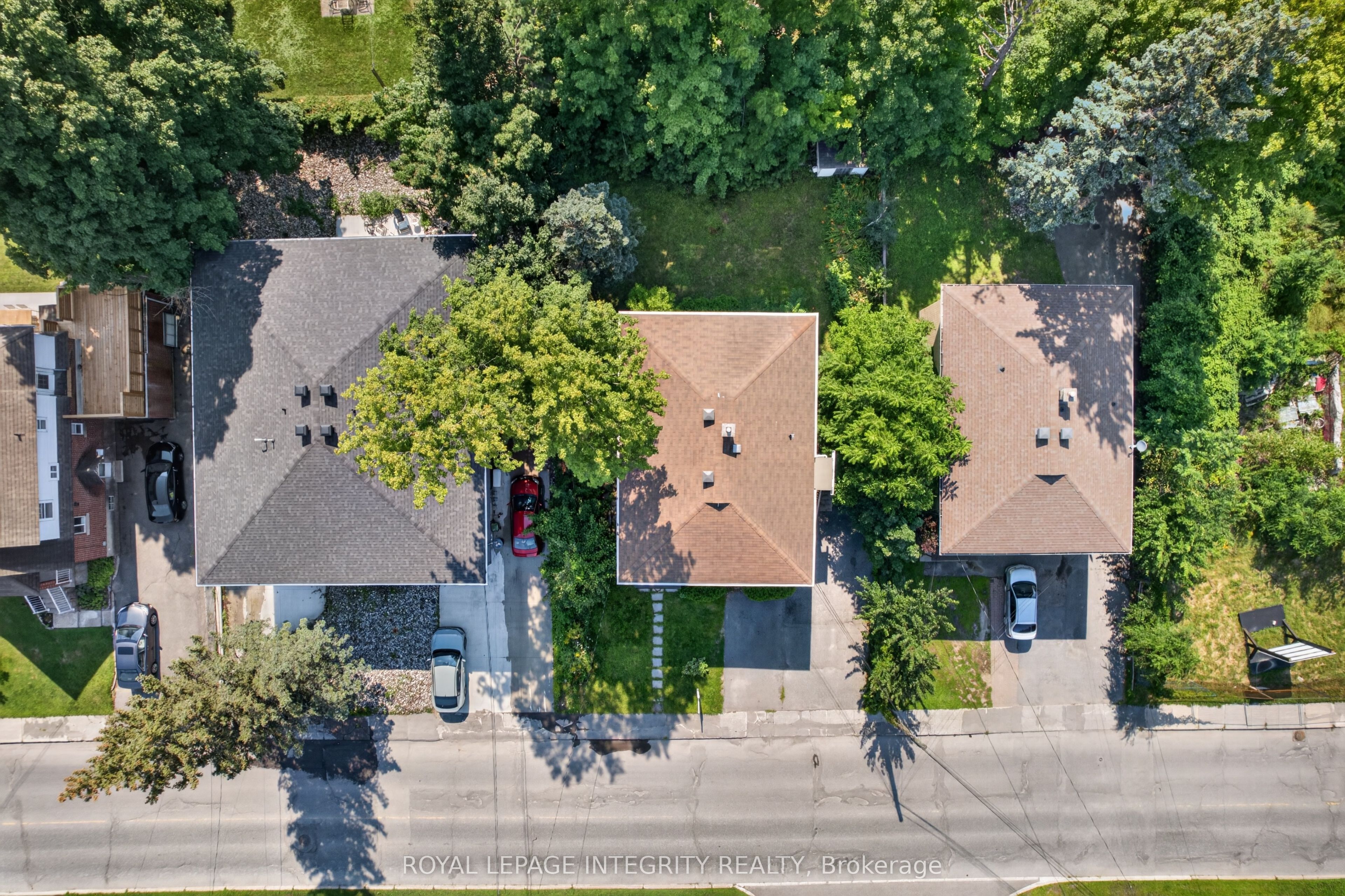 228 Woodroffe Avenue Property Photo 15