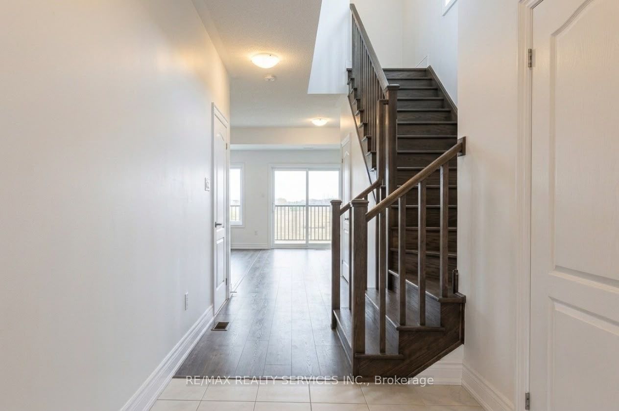 71 Sunset Way Property Photo 2