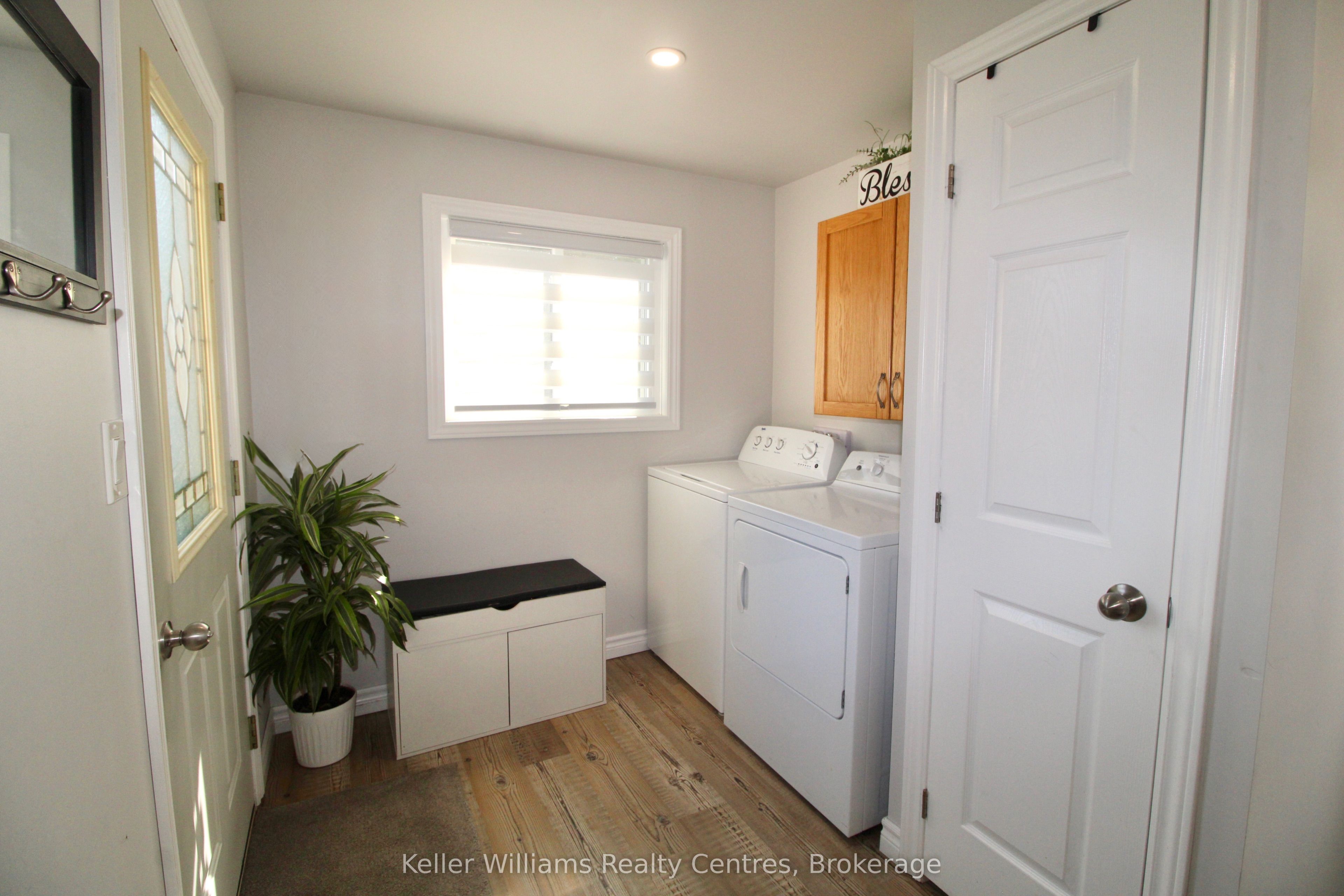 445 11th Street Property Photo 10