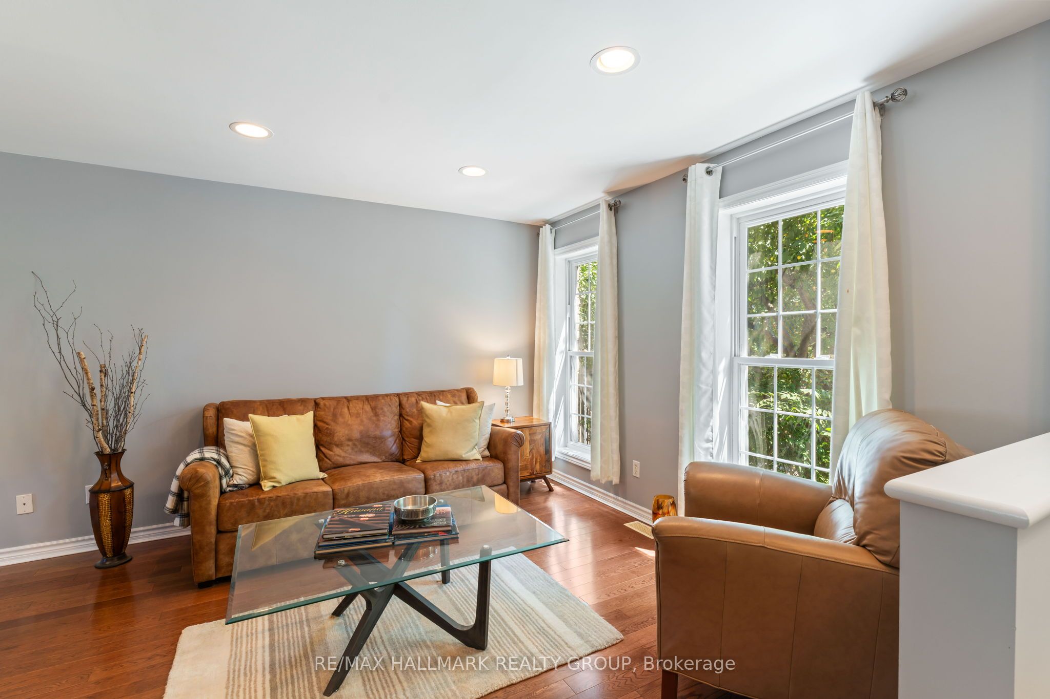 4 Sherman Lane Property Photo 4