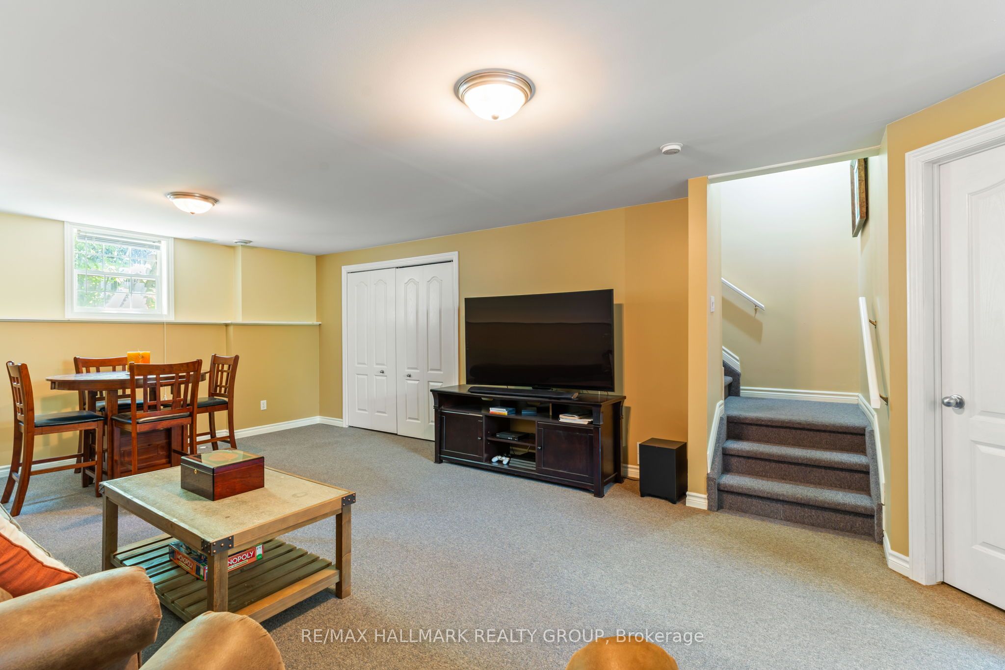 4 Sherman Lane Property Photo 19