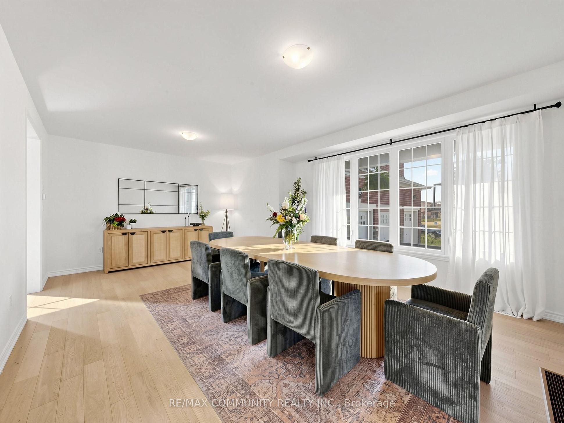 98 Golden Meadows Drive Property Photo 14