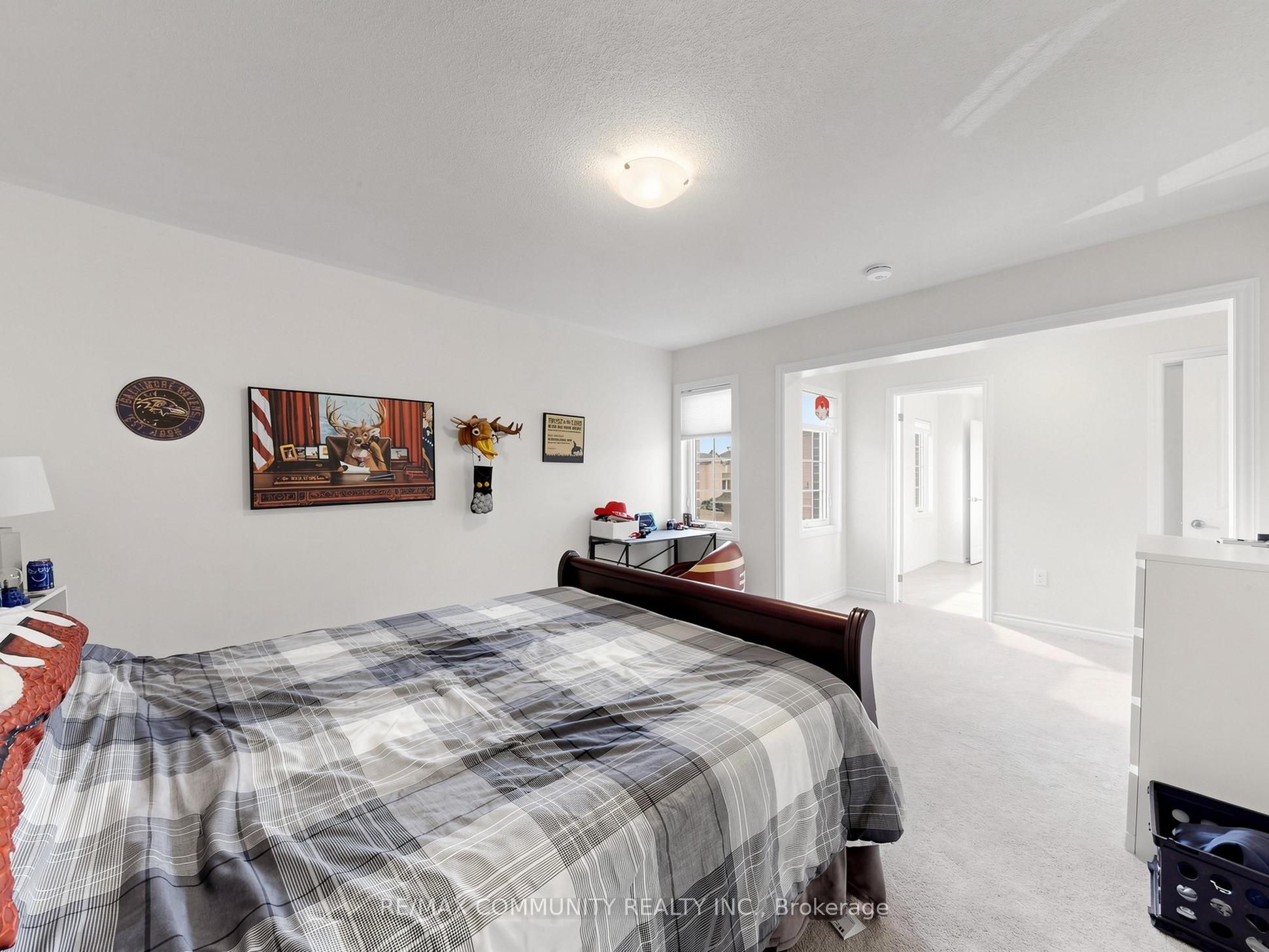 98 Golden Meadows Drive Property Photo 33