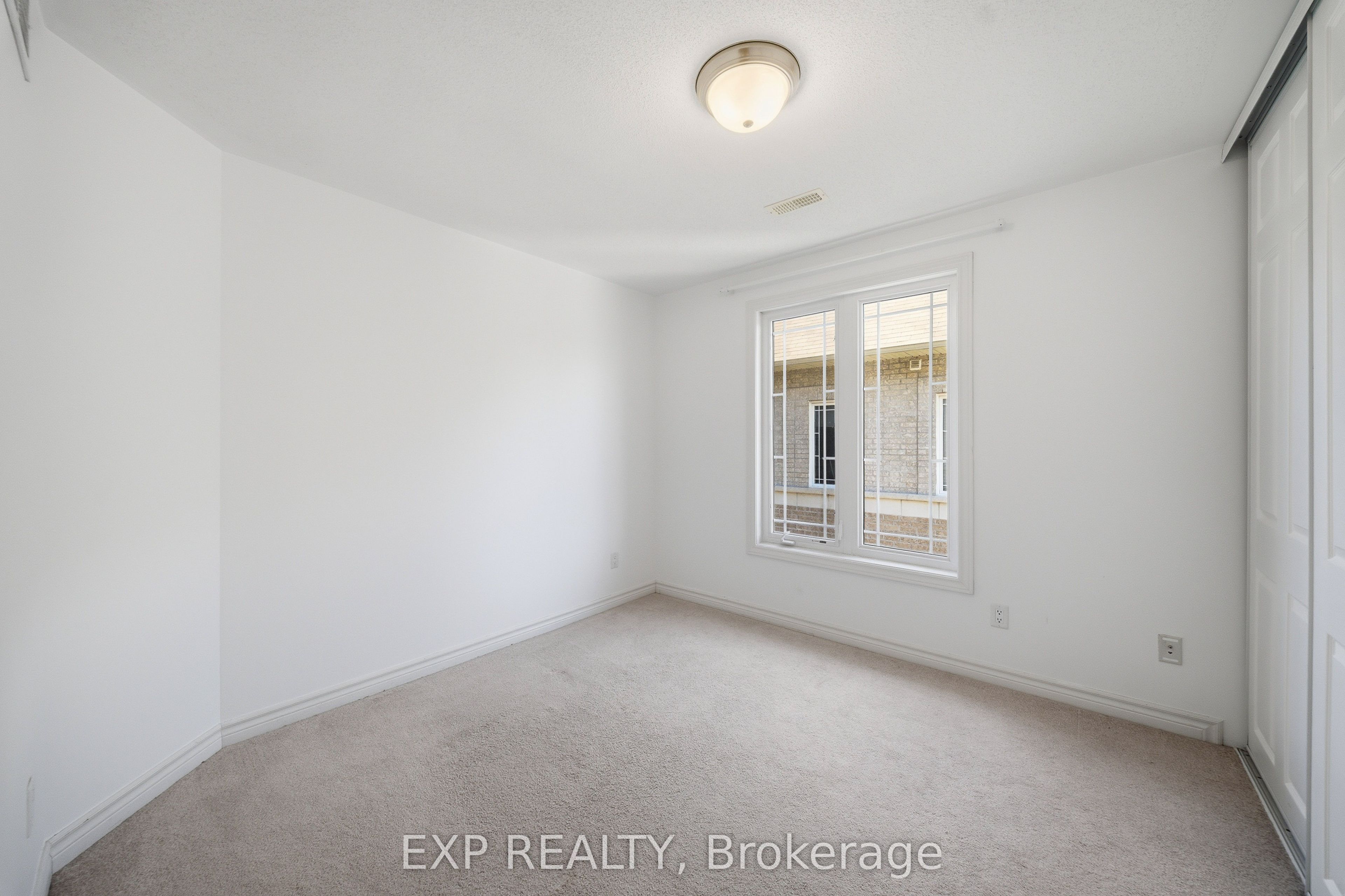 369 Paseo Private 8 Property Photo 14