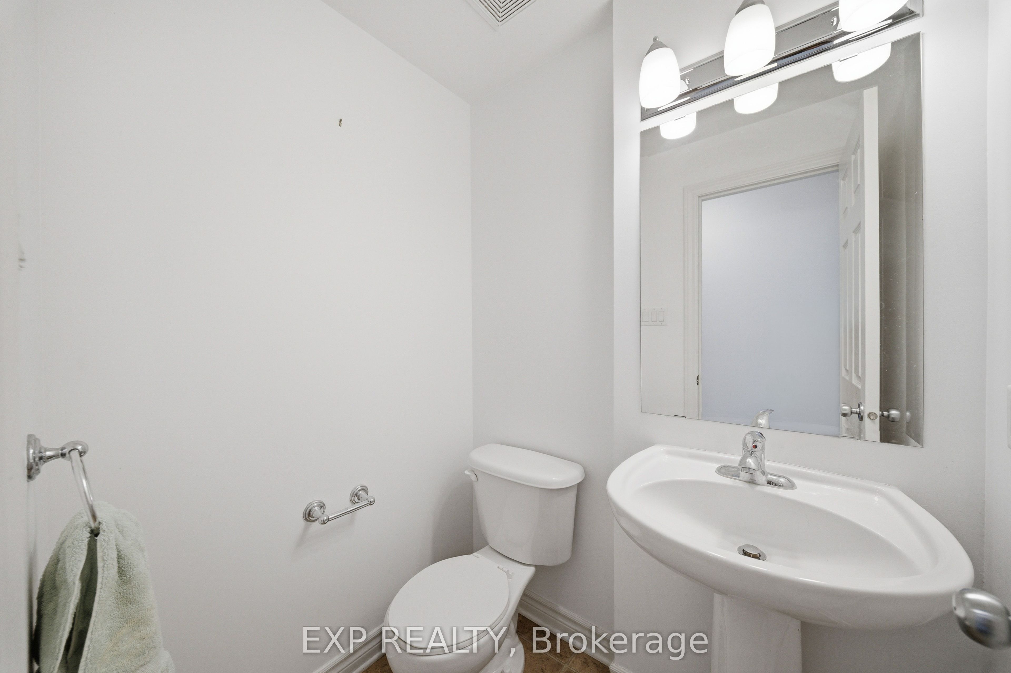 369 Paseo Private 8 Property Photo 16