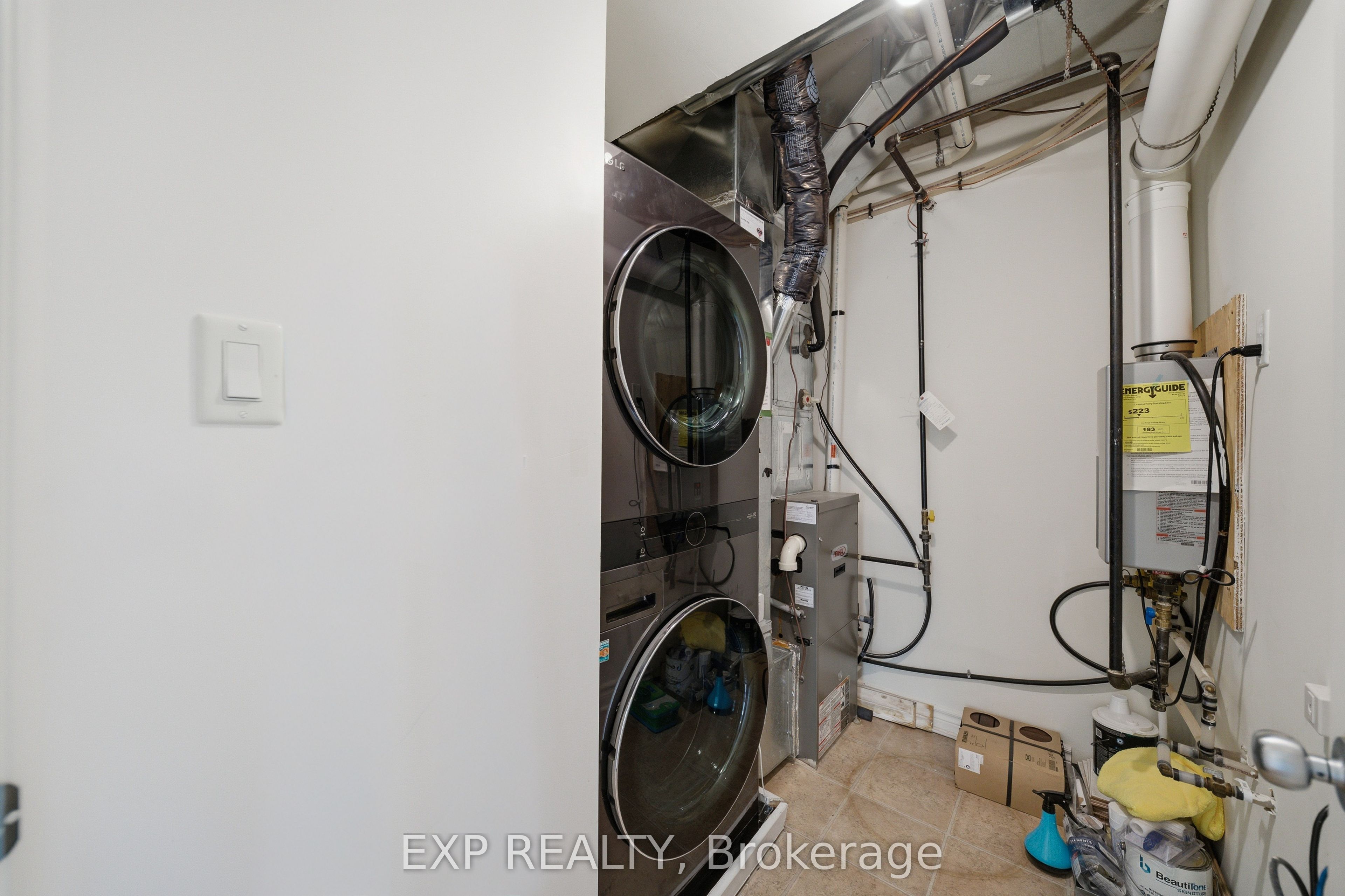 369 Paseo Private 8 Property Photo 19