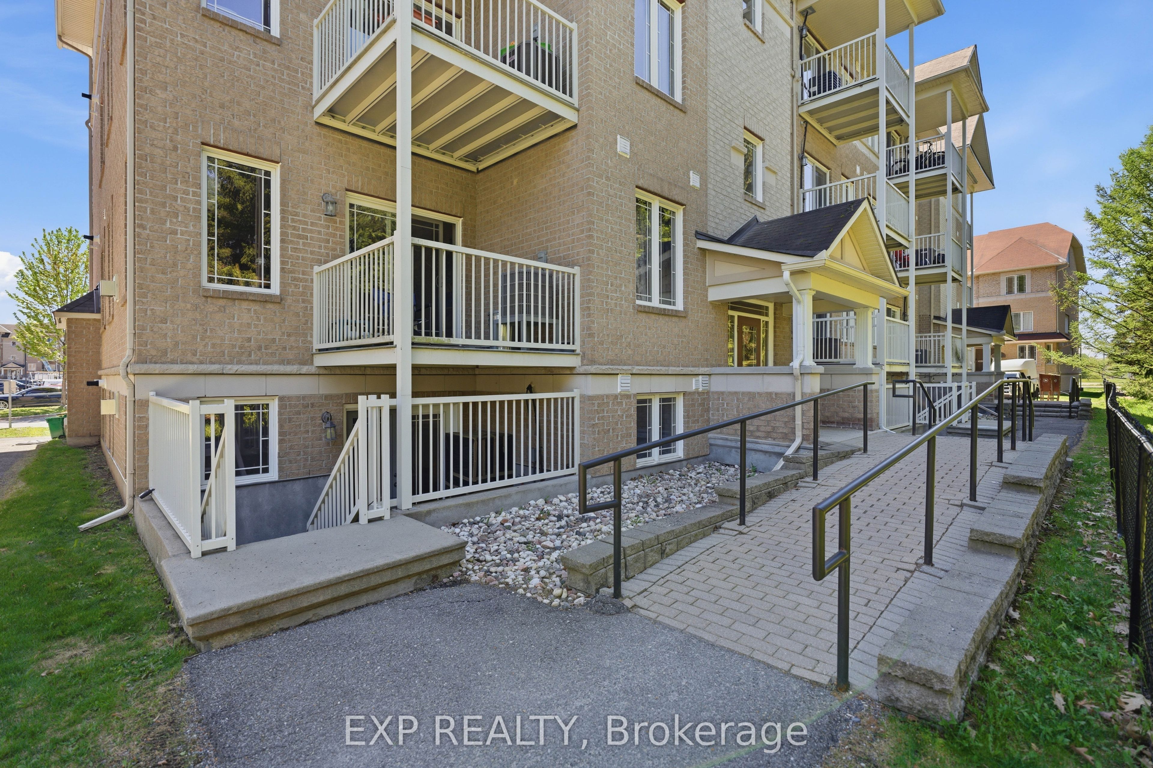 369 Paseo Private 8 Property Photo 21
