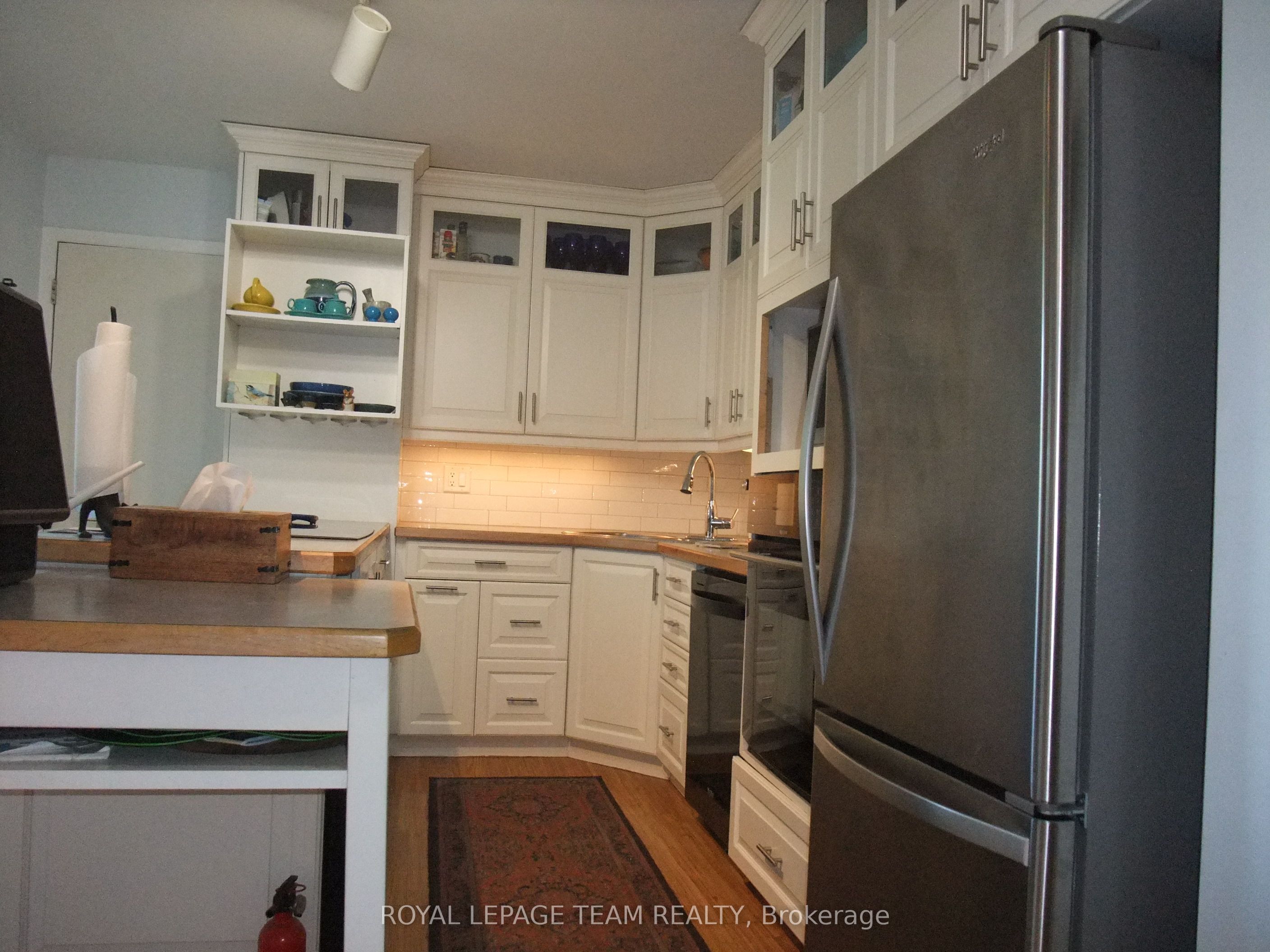 32 Gary Crescent Property Photo 10