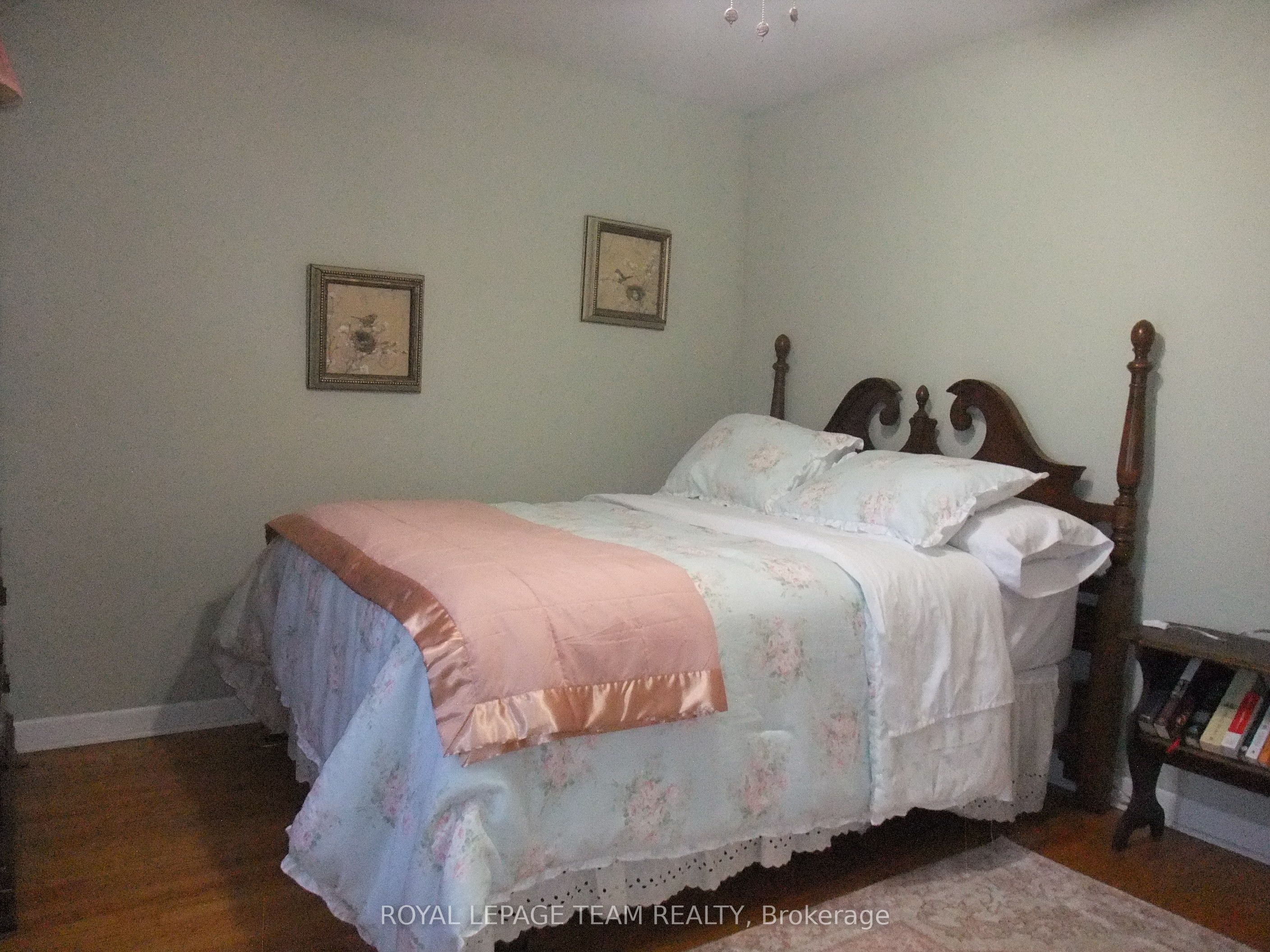32 Gary Crescent Property Photo 24