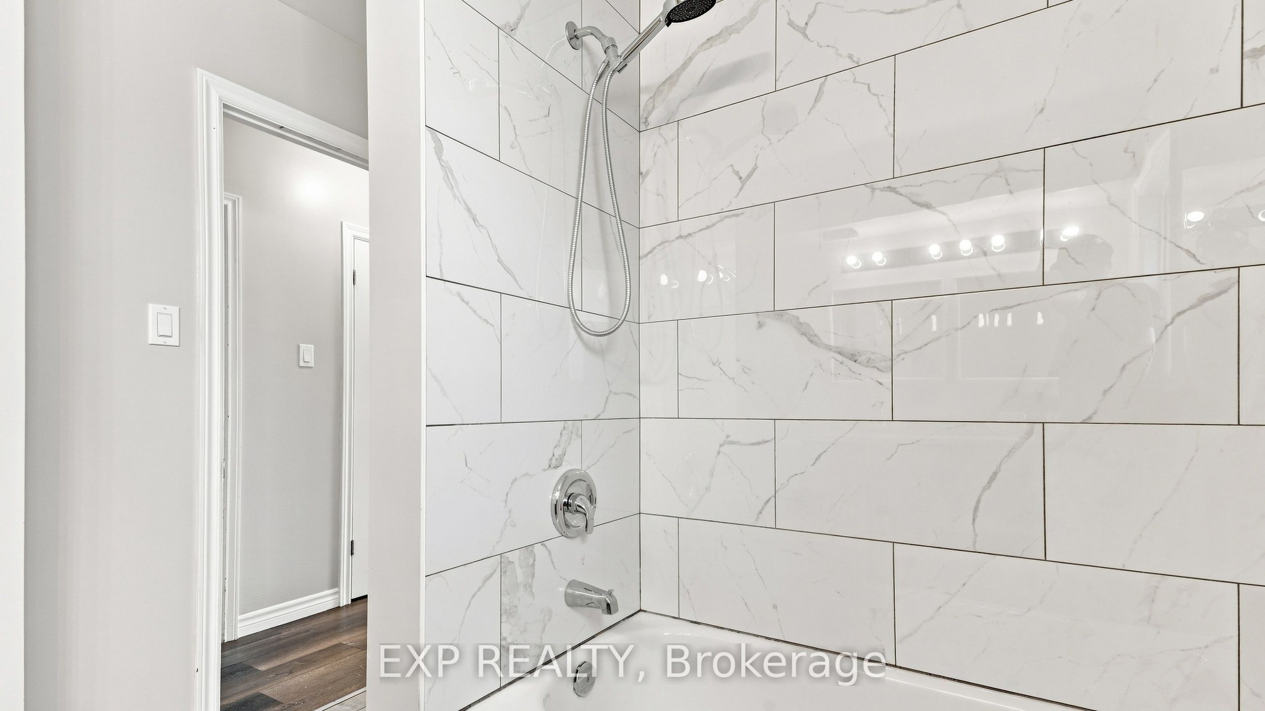 225 Grantham Avenue Property Photo 13