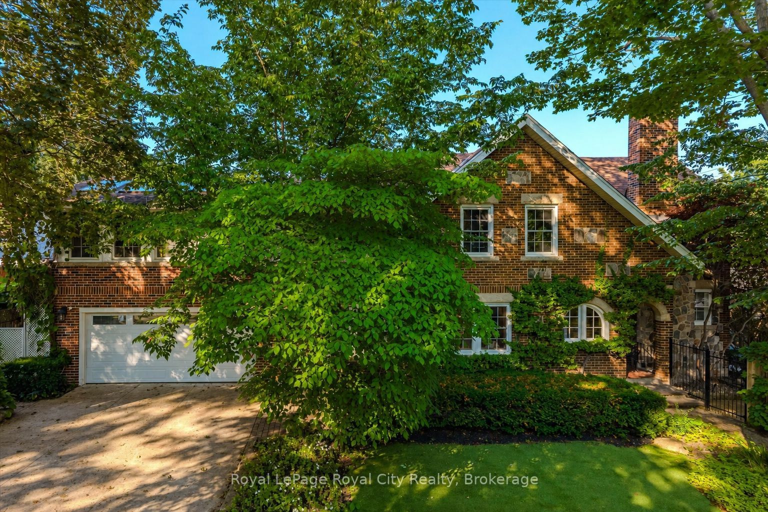 1 Barber Avenue Property Photo 1