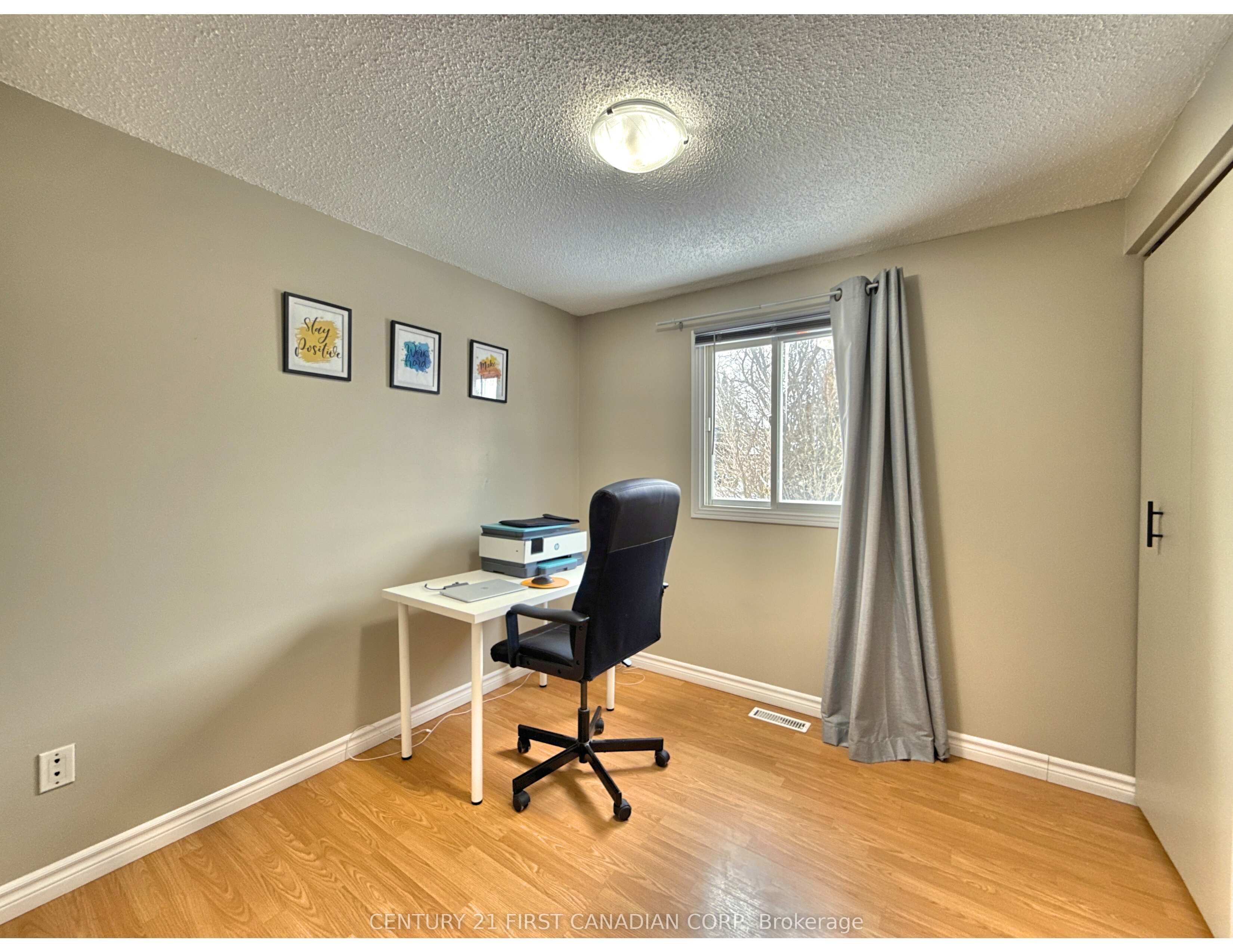 159 Walmer Gardens Property Photo 11