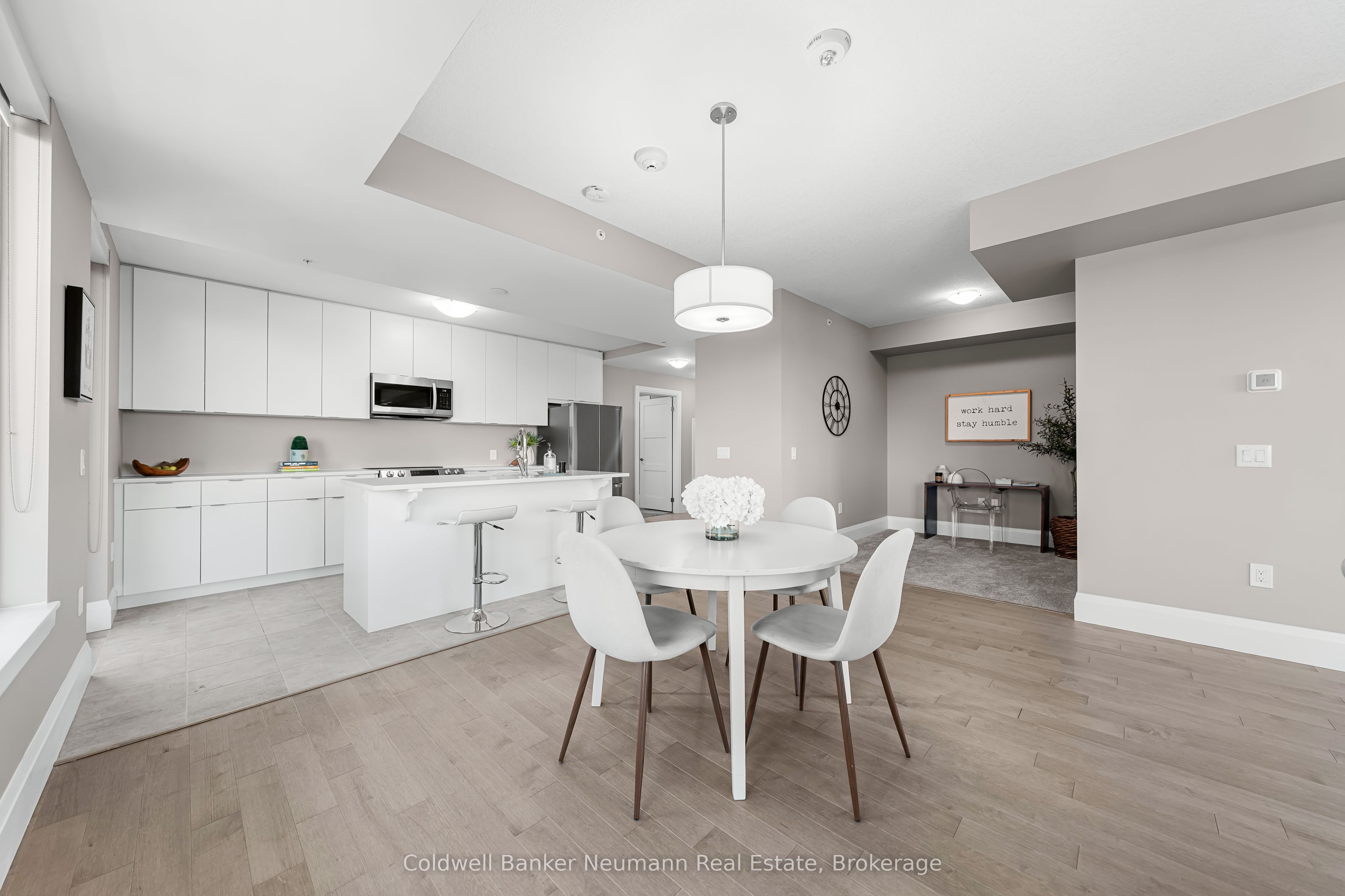 73 Arthur Street 802 Property Photo 10