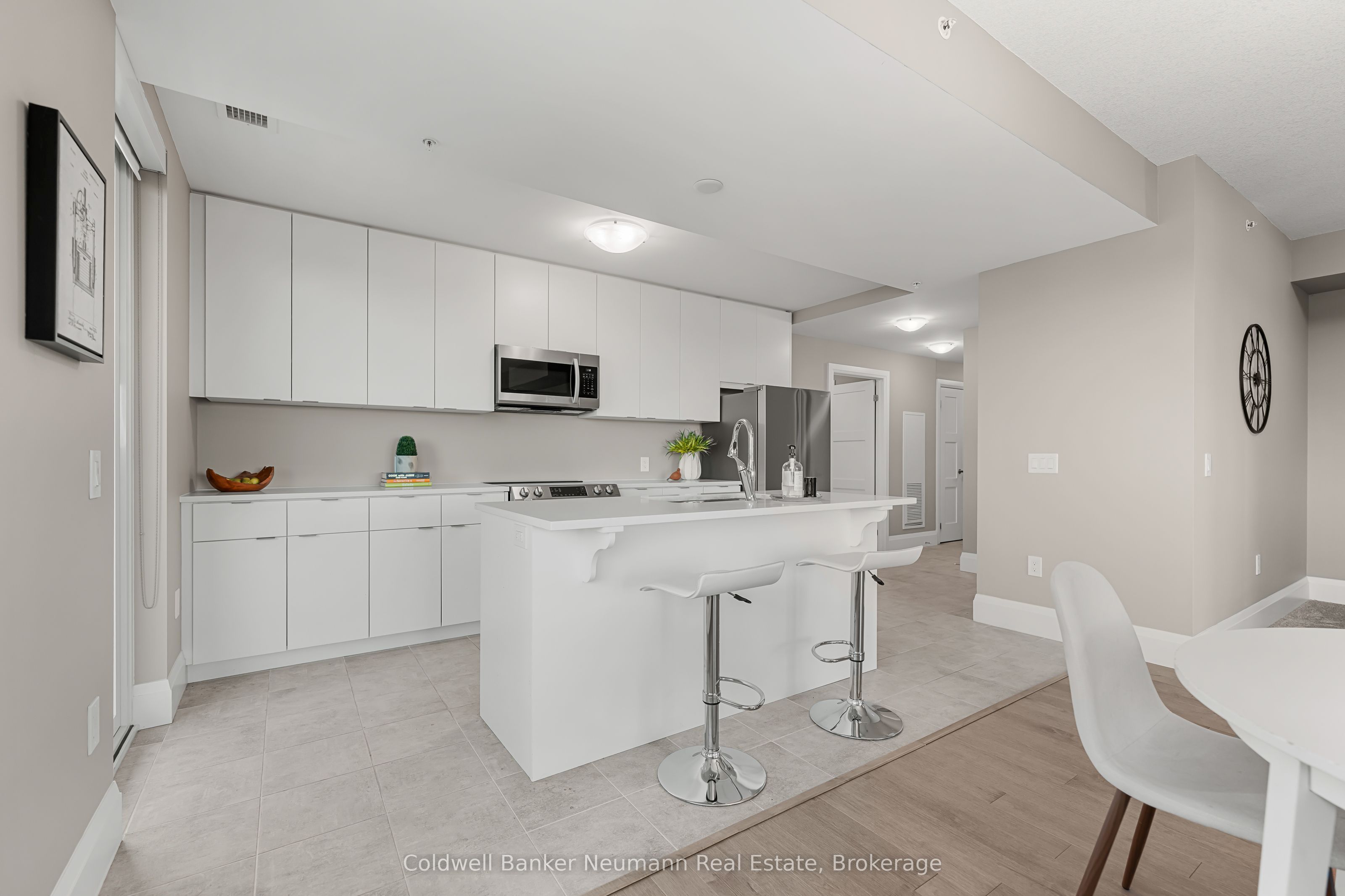 73 Arthur Street 802 Property Photo 11