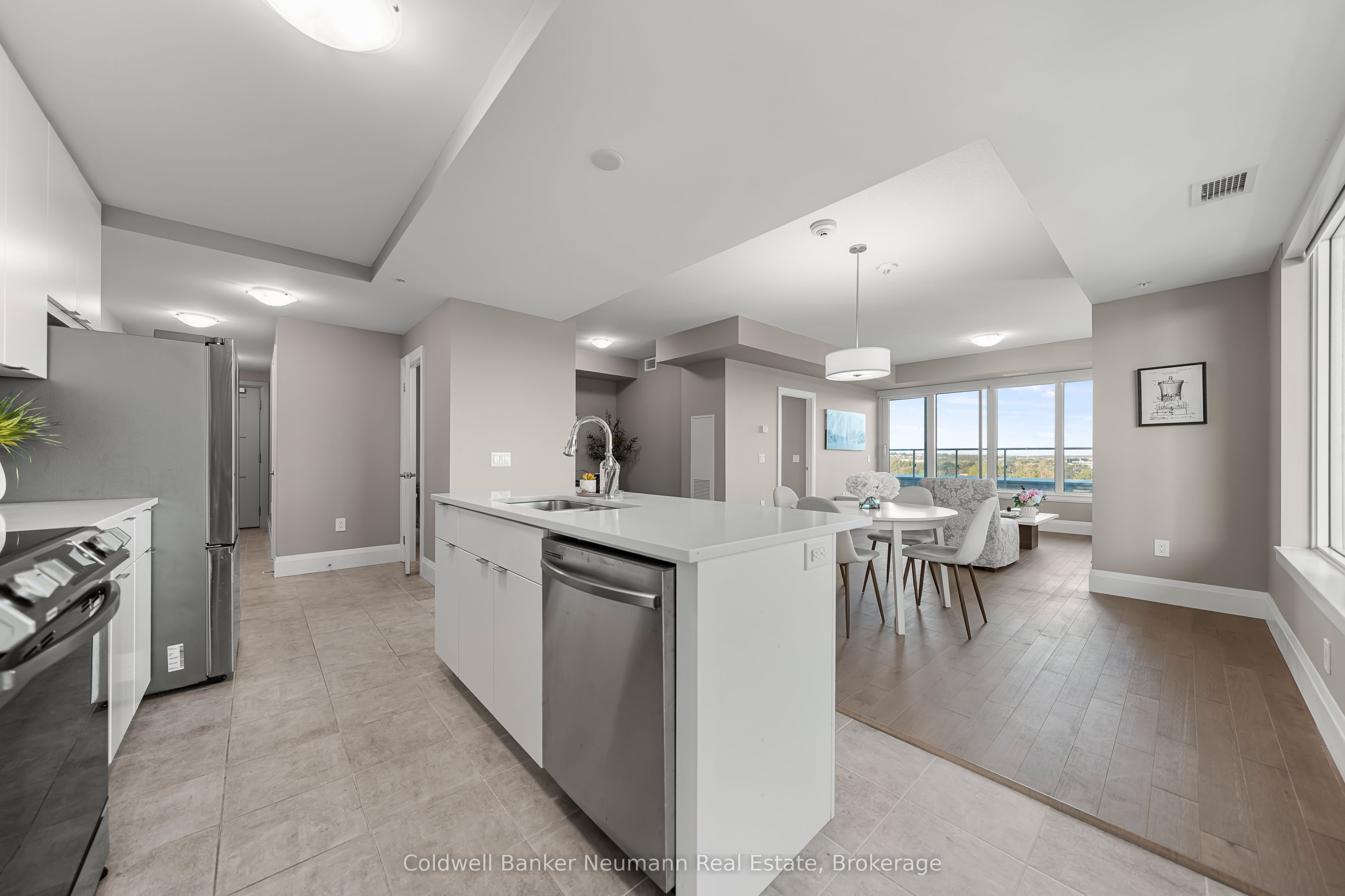 73 Arthur Street 802 Property Photo 18
