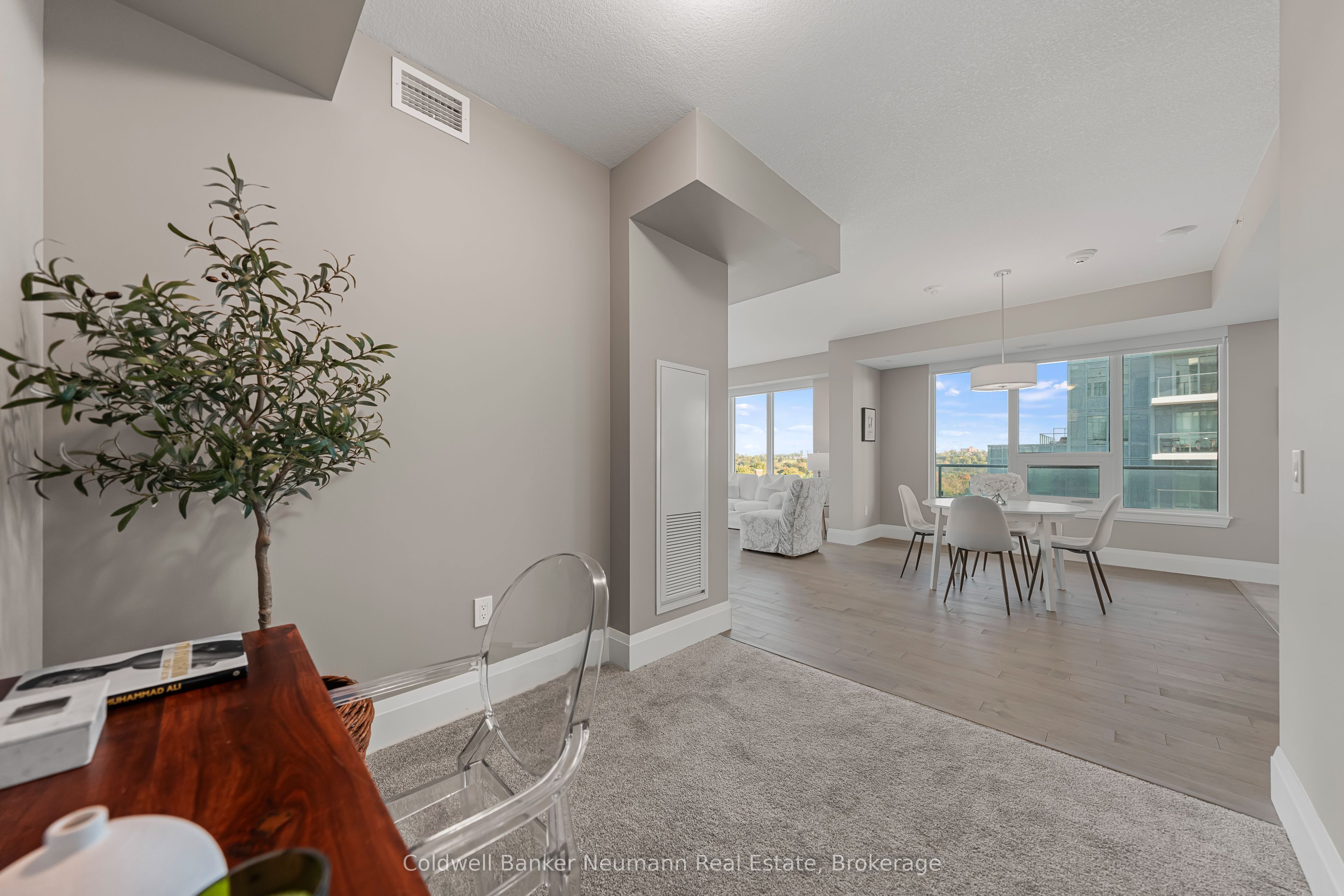 73 Arthur Street 802 Property Photo 21
